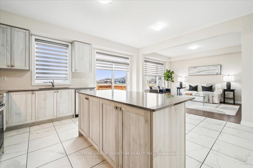 Photo 15 of 73 Yale Drive, Hamilton, Mount Hope — HOMEH