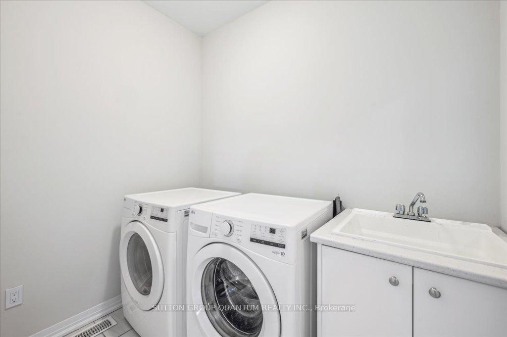 Photo 22 of 73 Yale Drive, Hamilton, Mount Hope — HOMEH