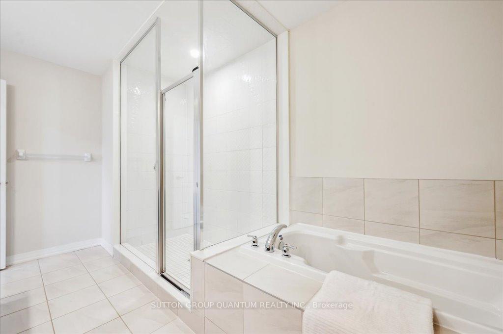 Photo 33 of 73 Yale Drive, Hamilton, Mount Hope — HOMEH