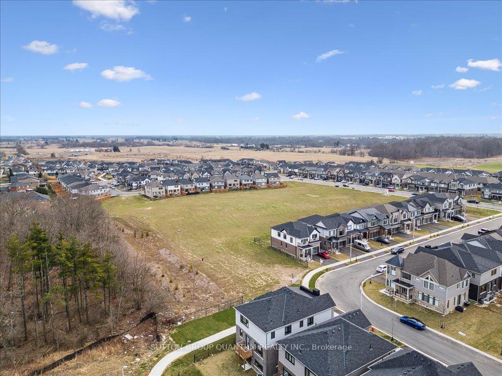 Photo 42 of 73 Yale Drive, Hamilton, Mount Hope — HOMEH