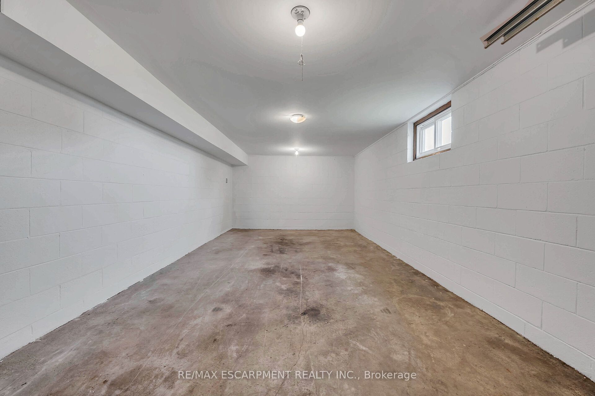 Photo 72 of 617 Eighth Road E, Hamilton, Rural Stoney Creek — HOMEH