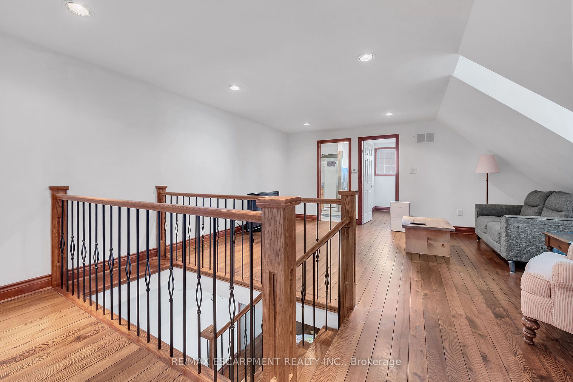 Photo 84 of 617 Eighth Road E, Hamilton, Rural Stoney Creek — HOMEH