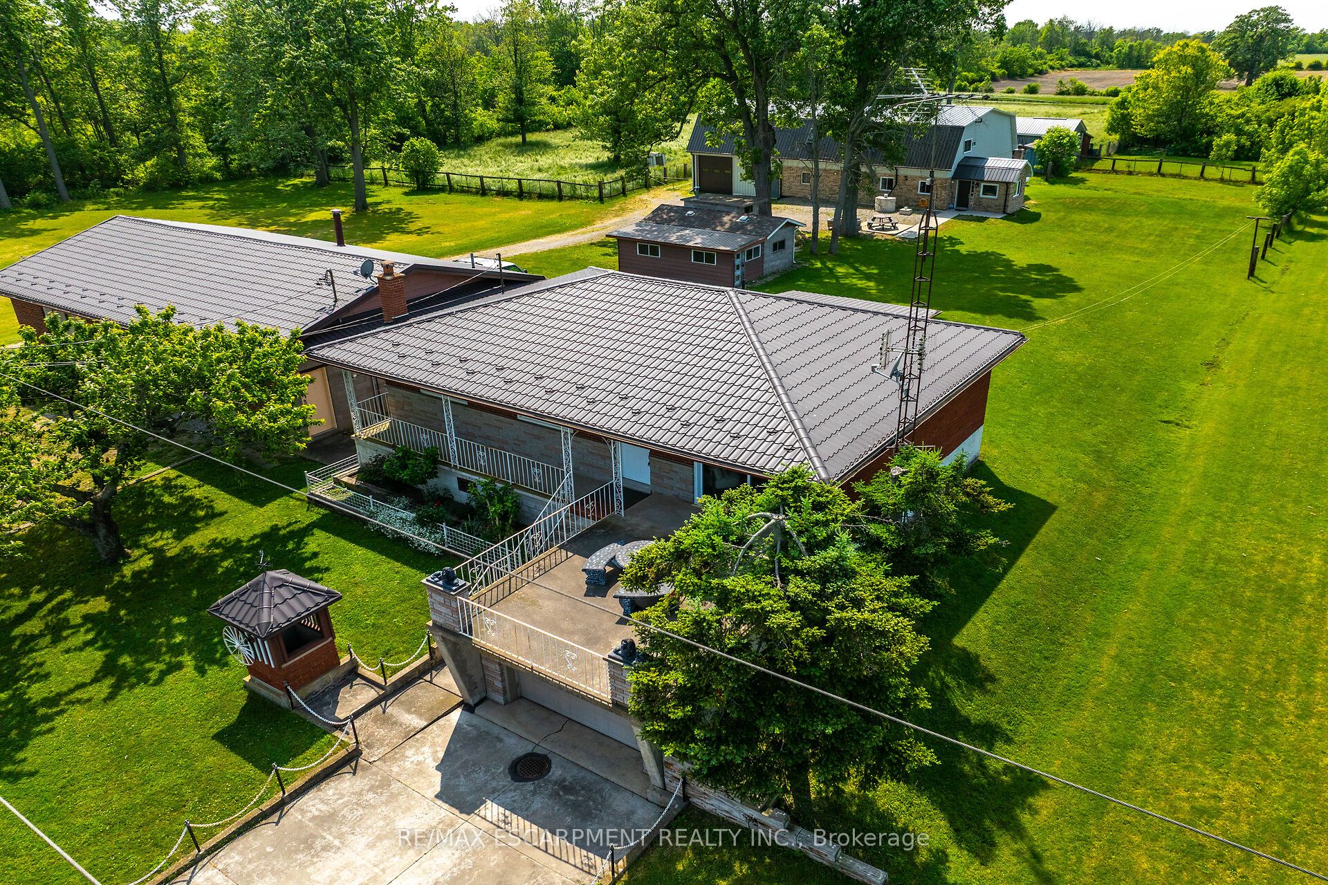 Photo 95 of 617 Eighth Road E, Hamilton, Rural Stoney Creek — HOMEH