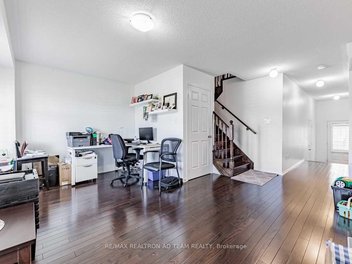 Photo 8 of 437 Rossland Road E, Ajax, Central East — HOMEH