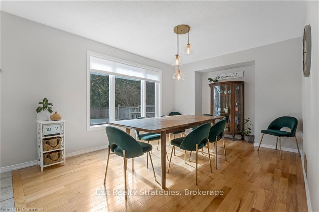 Photo 16 of 158 Duncairn Crescent, Hamilton, Gourley — HOMEH