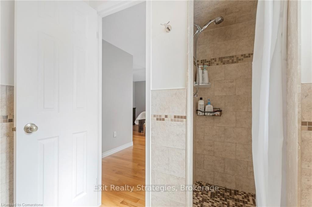 Photo 42 of 158 Duncairn Crescent, Hamilton, Gourley — HOMEH