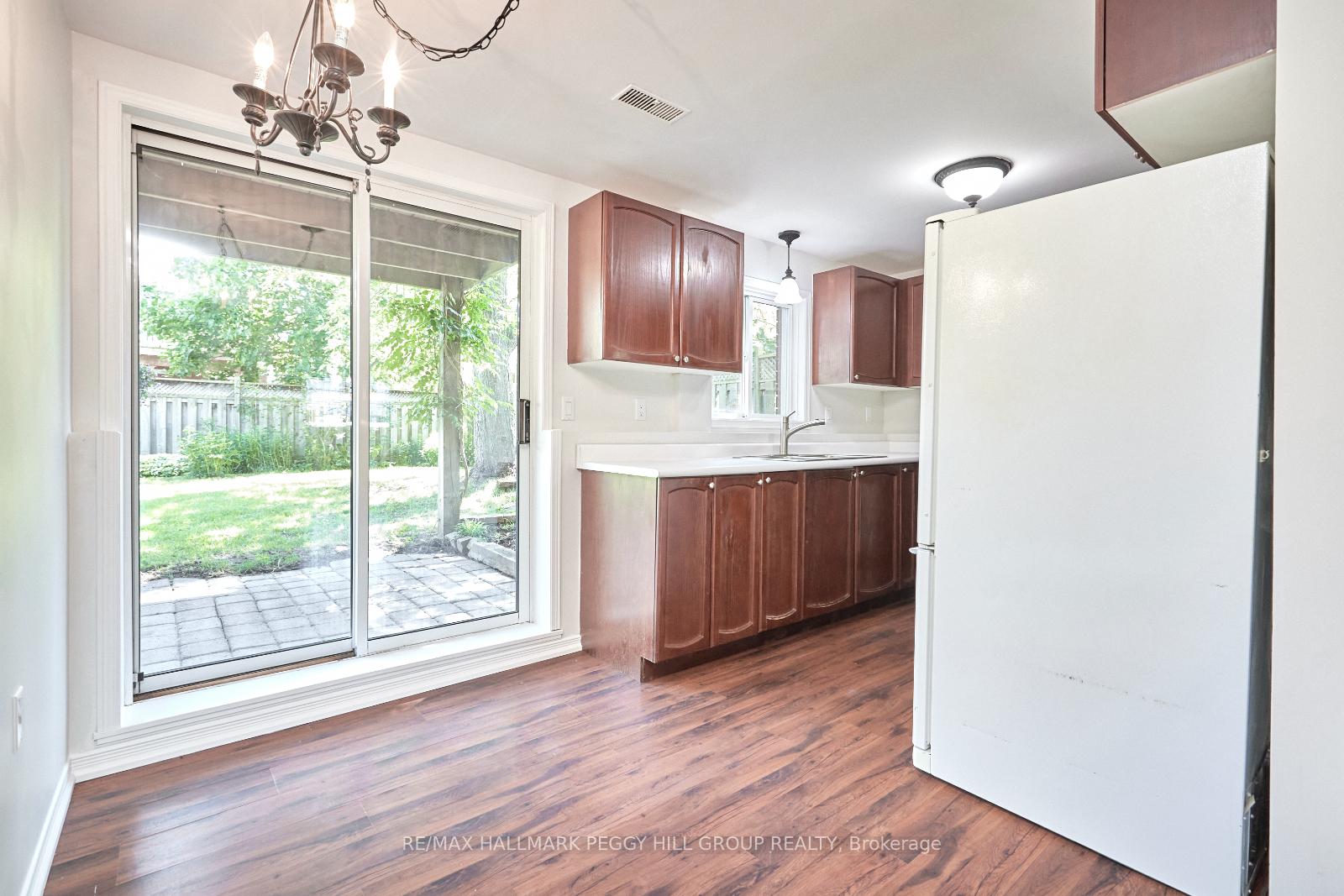 Photo 6 of Unit Lower, 438 Sunnidale Road, Barrie, Northwest — HOMEH