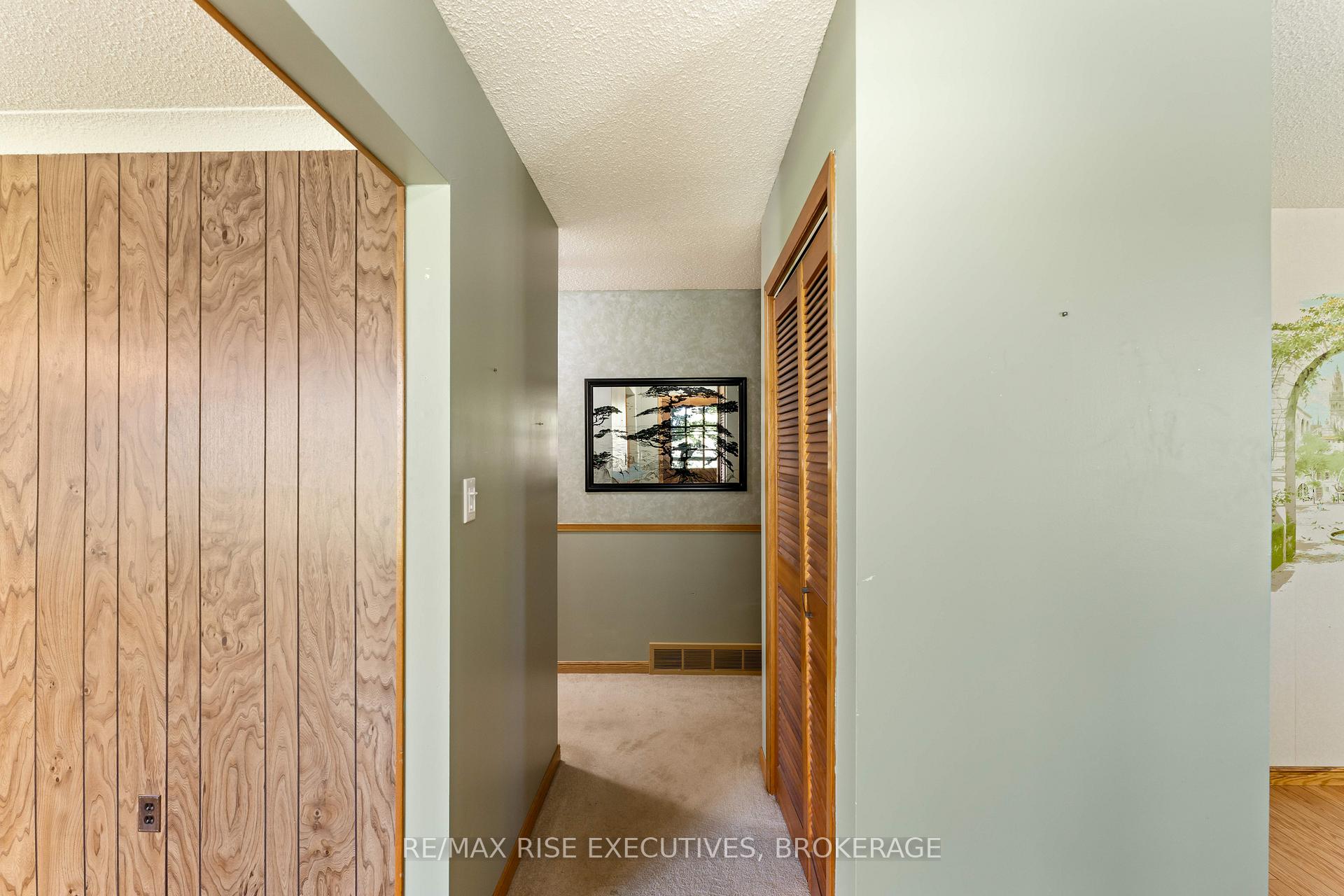 Photo 5 of 1033 Coupland Road, Frontenac, Frontenac South — HOMEH