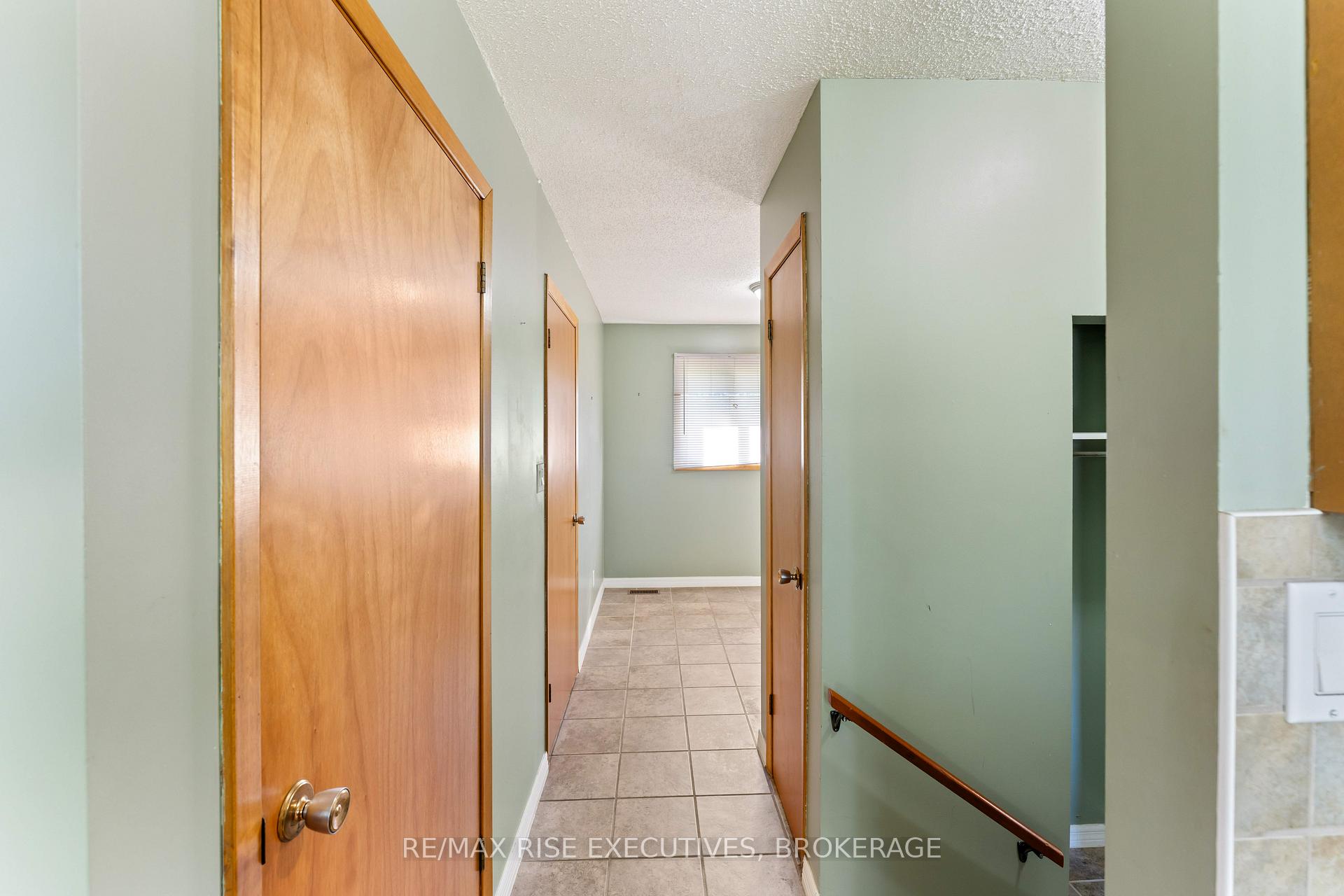 Photo 8 of 1033 Coupland Road, Frontenac, Frontenac South — HOMEH