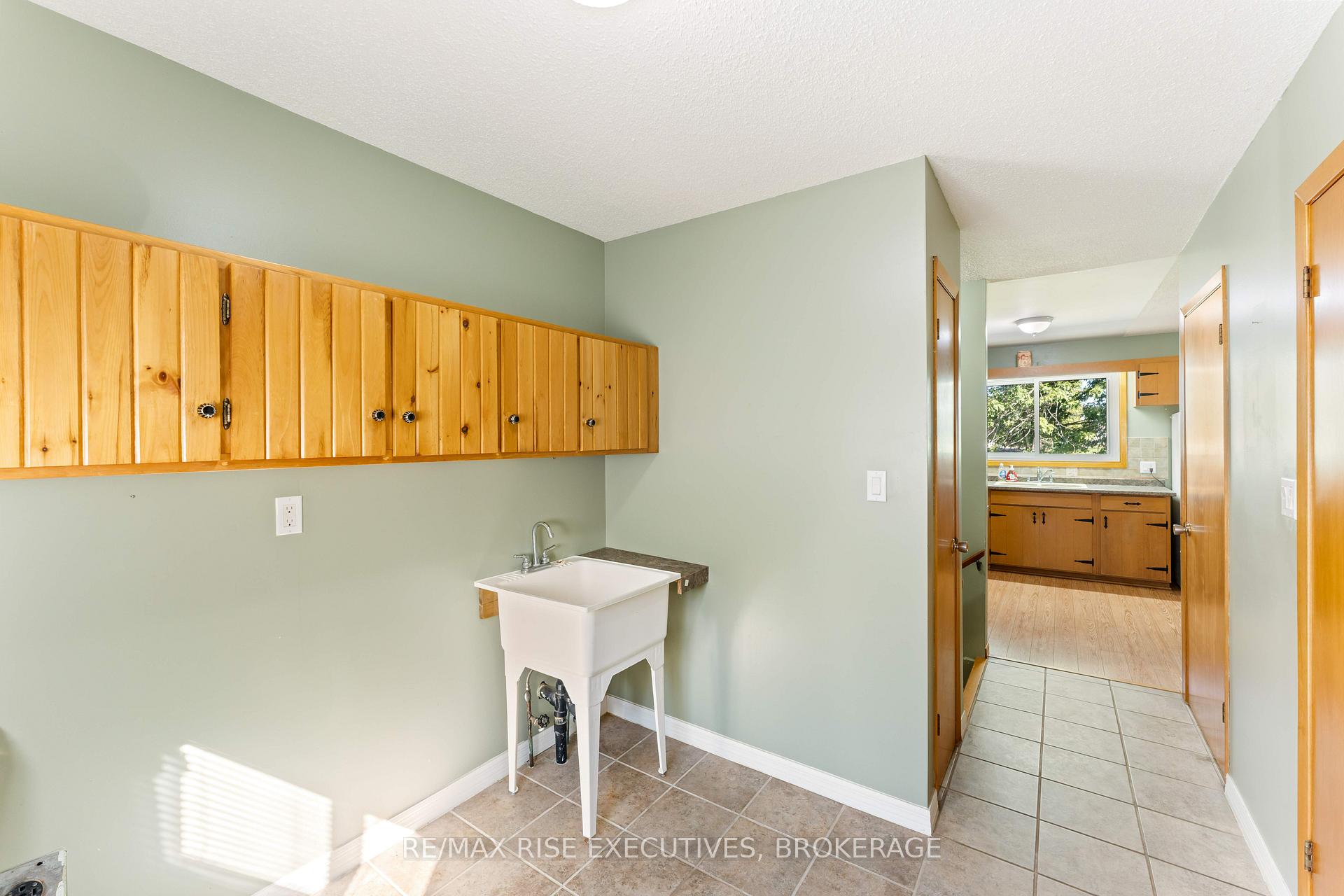 Photo 9 of 1033 Coupland Road, Frontenac, Frontenac South — HOMEH