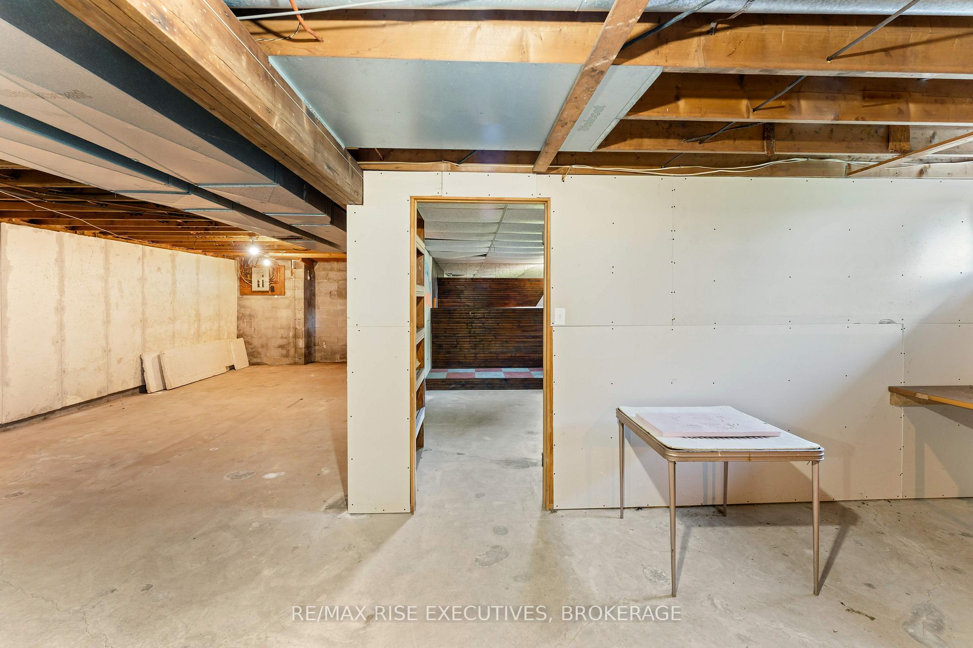 Photo 26 of 1033 Coupland Road, Frontenac, Frontenac South — HOMEH