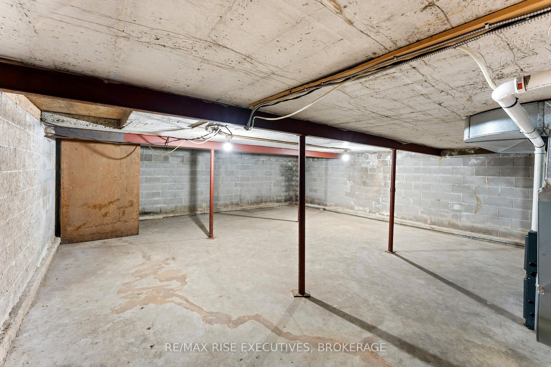 Photo 28 of 1033 Coupland Road, Frontenac, Frontenac South — HOMEH
