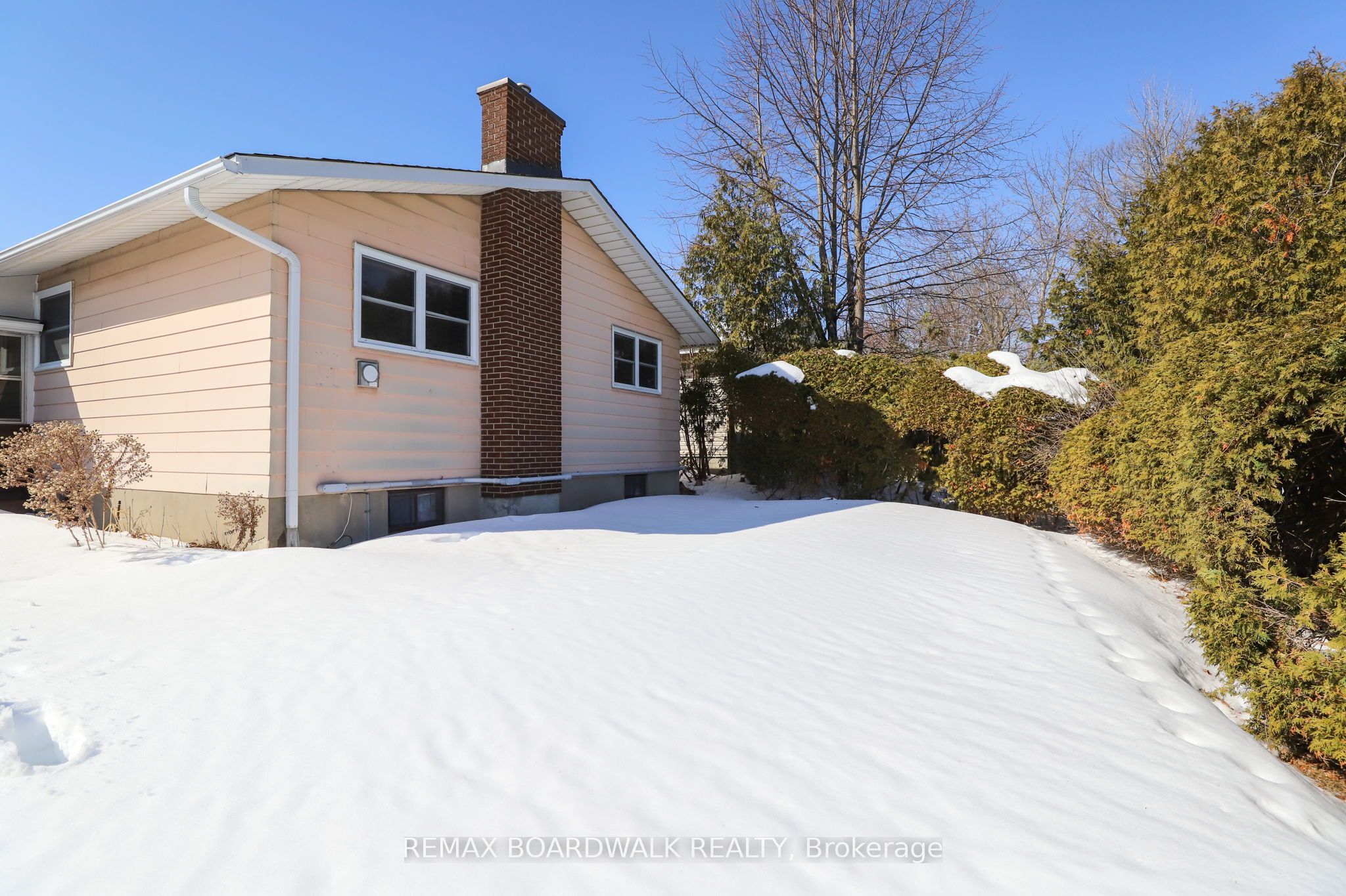 Photo 99 of 116 Old Colony Road, Ottawa, Kanata - Glencairn/Hazeldean — HOMEH