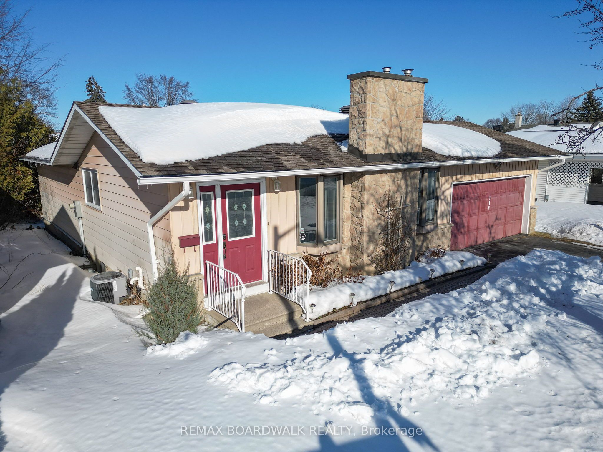 Photo 2 of 116 Old Colony Road, Ottawa, Kanata - Glencairn/Hazeldean — HOMEH