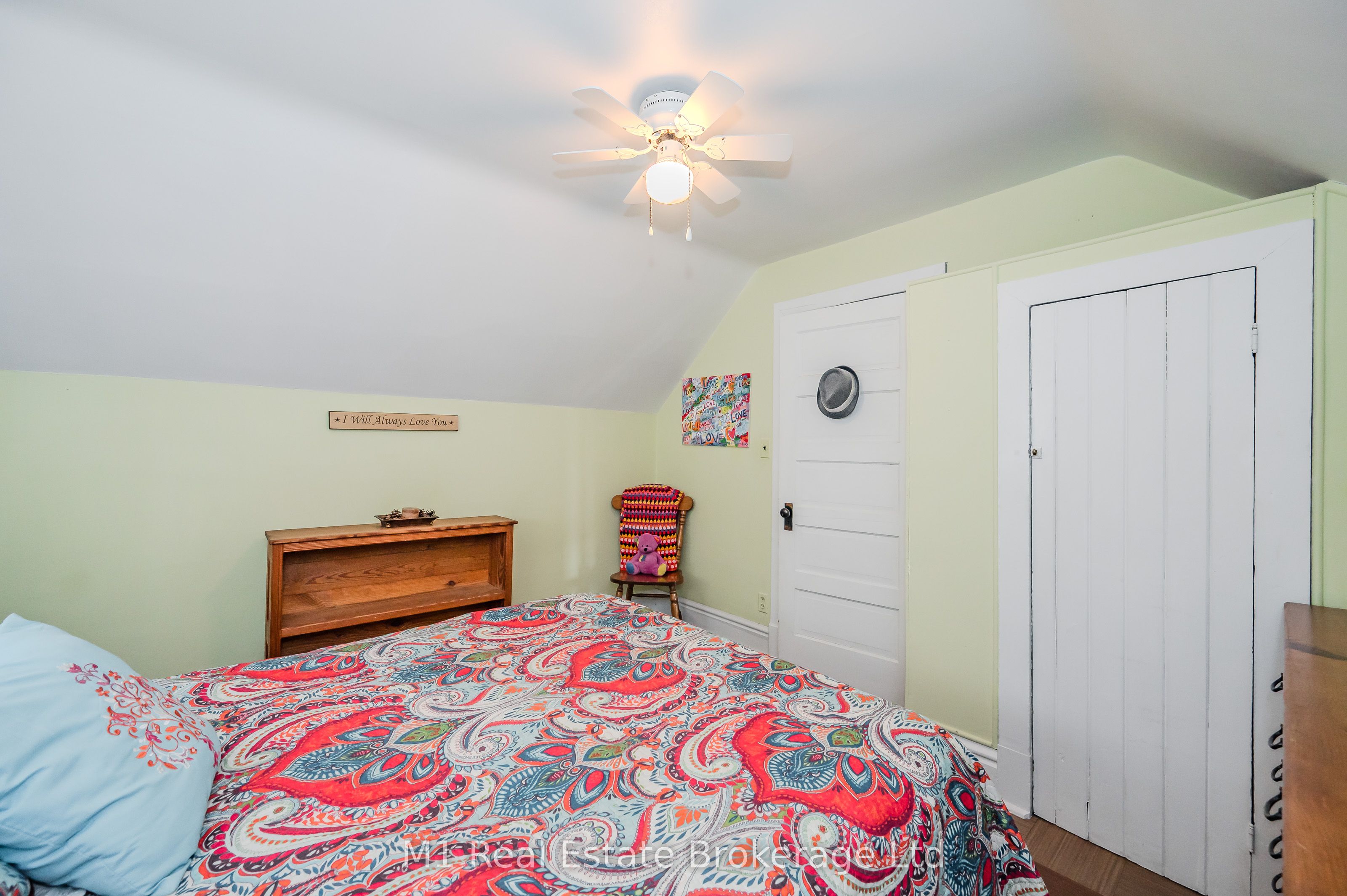 Photo 67 of 33 Verney Street, Guelph, Exhibition Park — HOMEH