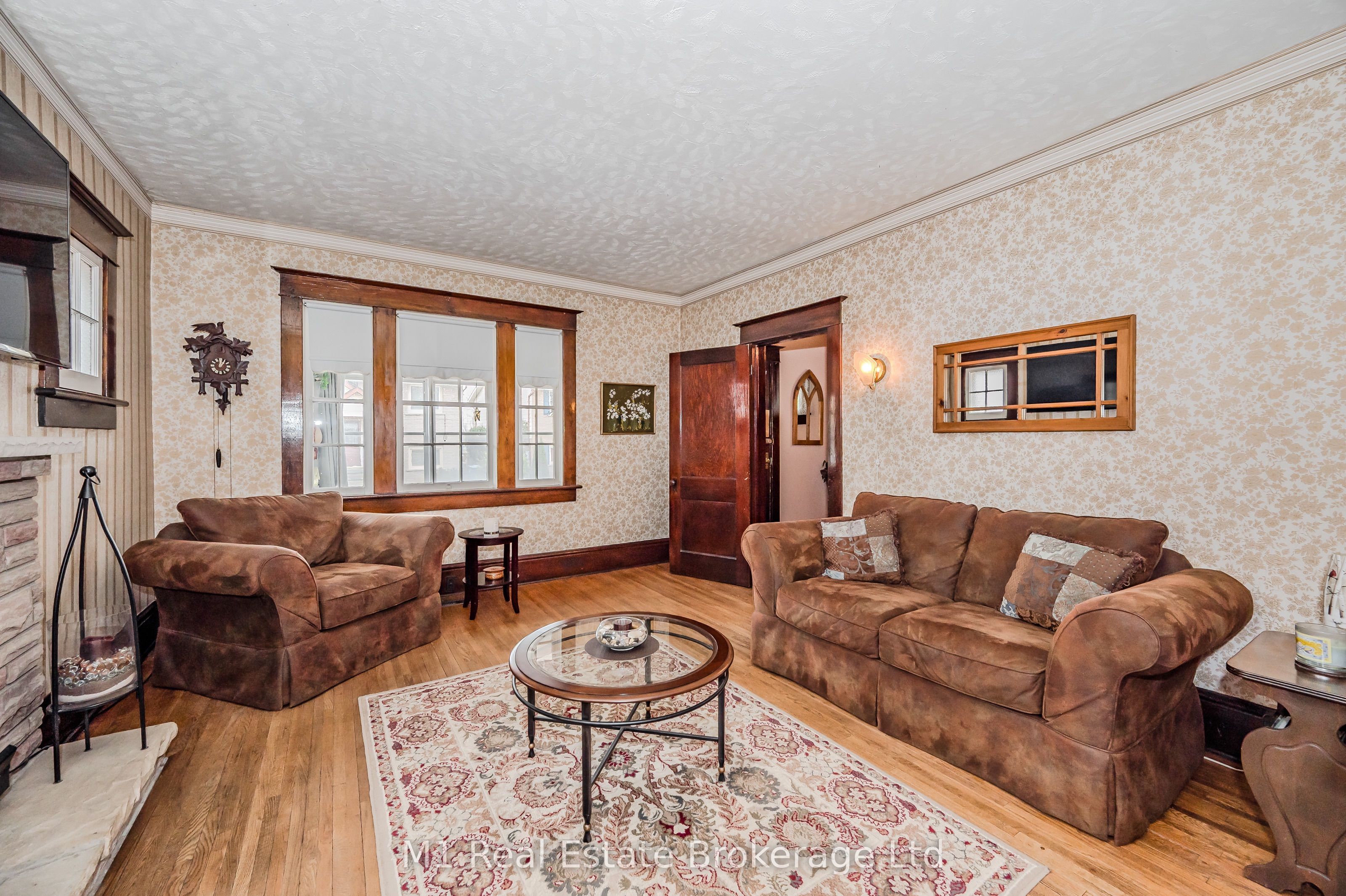 Photo 50 of 33 Verney Street, Guelph, Exhibition Park — HOMEH