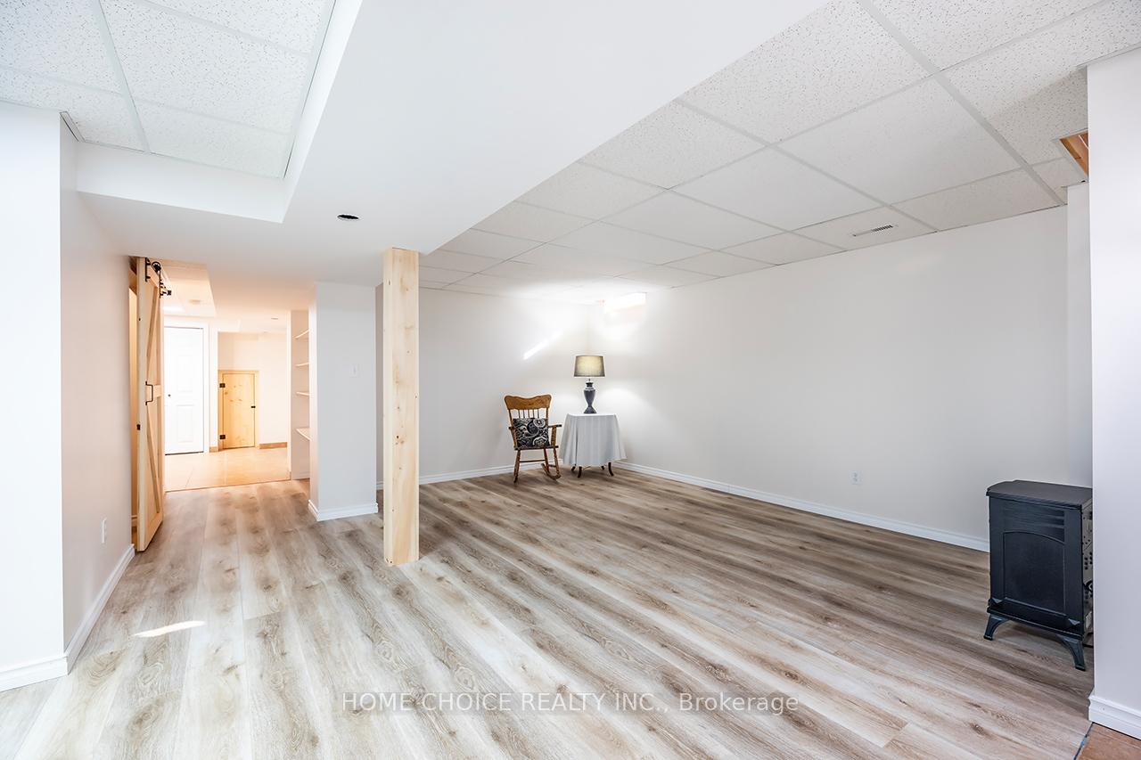 Photo 20 of 30 Edgerton Drive, Clarington, Bowmanville — HOMEH