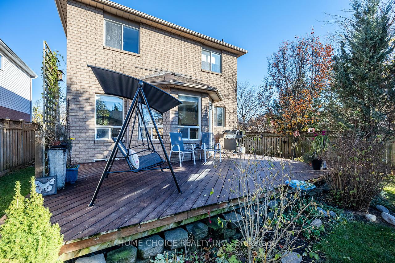 Photo 22 of 30 Edgerton Drive, Clarington, Bowmanville — HOMEH