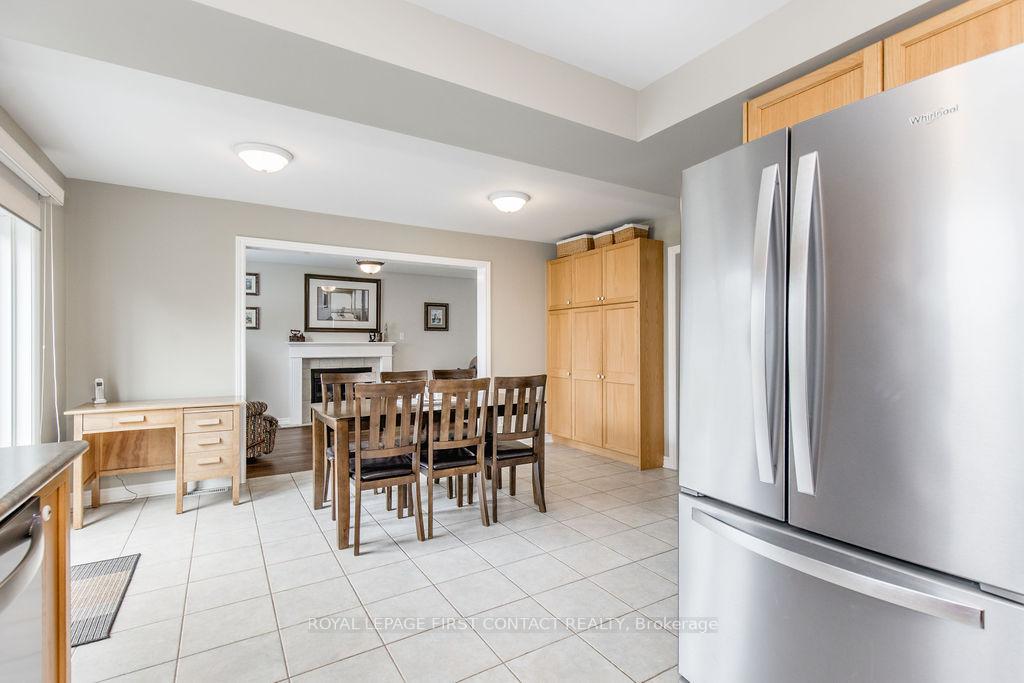 Photo 11 of 87 Stollar Boulevard, Barrie, Little Lake — HOMEH