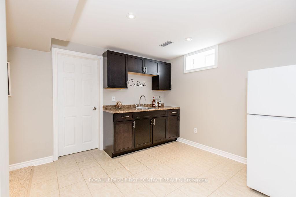 Photo 34 of 87 Stollar Boulevard, Barrie, Little Lake — HOMEH