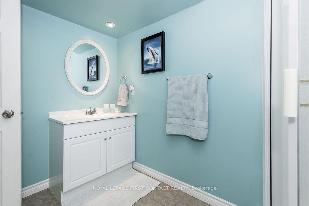 Photo 36 of 87 Stollar Boulevard, Barrie, Little Lake — HOMEH