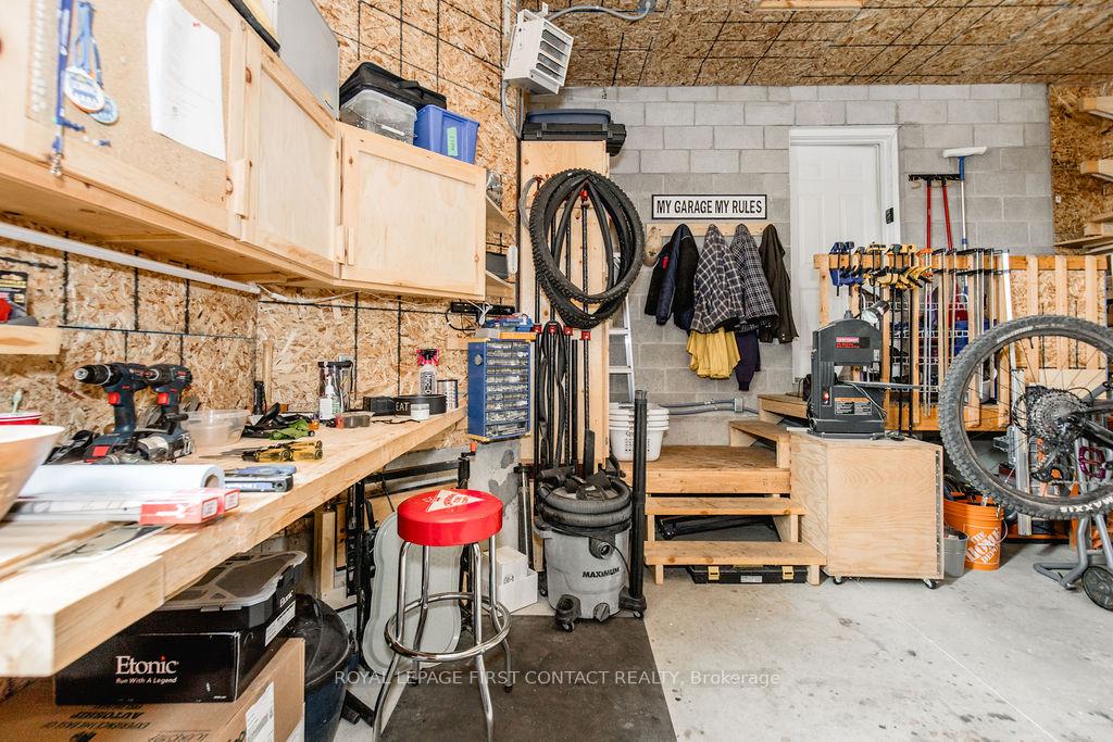 Photo 43 of 87 Stollar Boulevard, Barrie, Little Lake — HOMEH