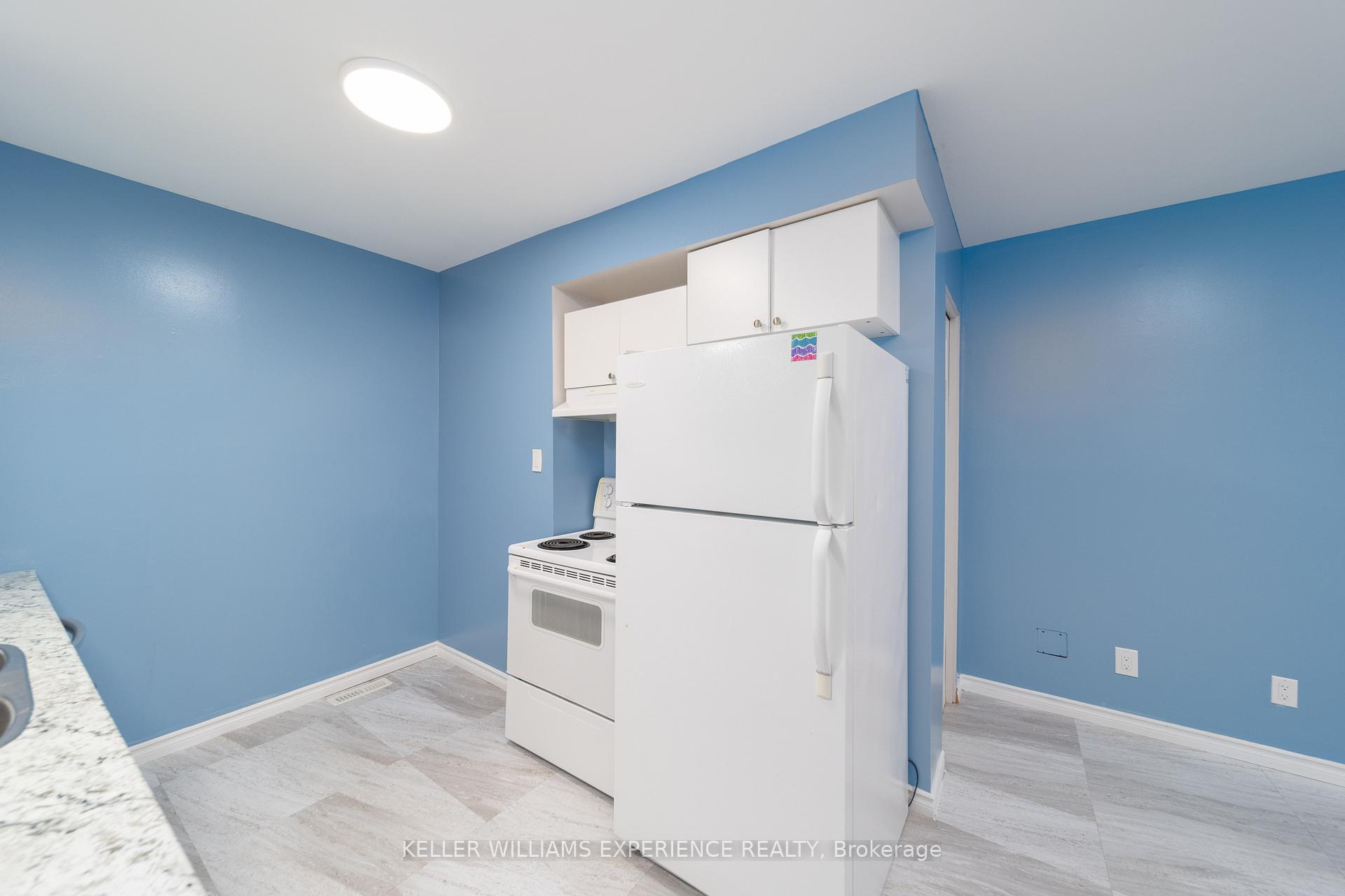 Photo 7 of 151 Cundles Road E, Barrie, Cundles East — HOMEH