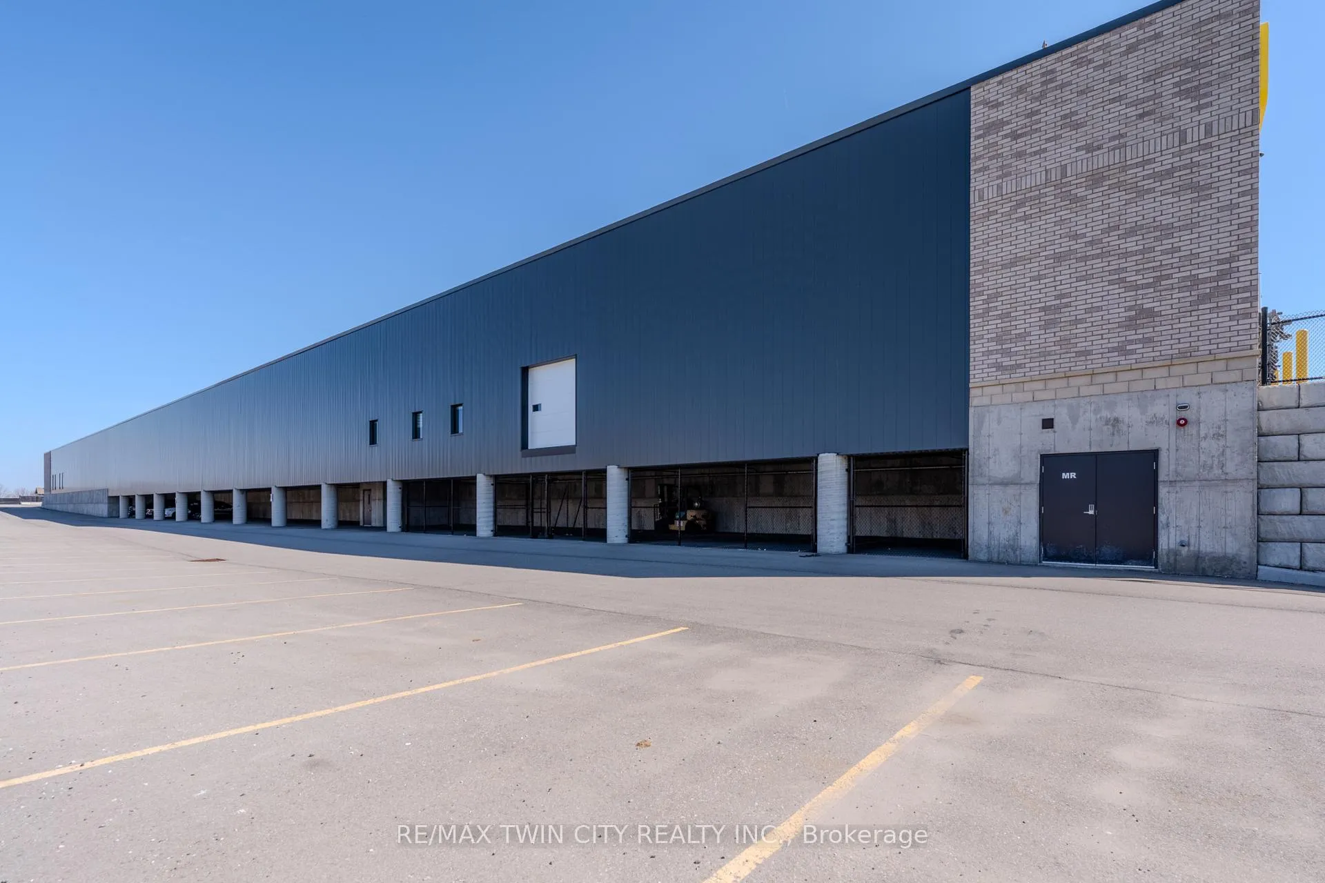 Photo 38 of 343 Pine St, Collingwood — HOMEH