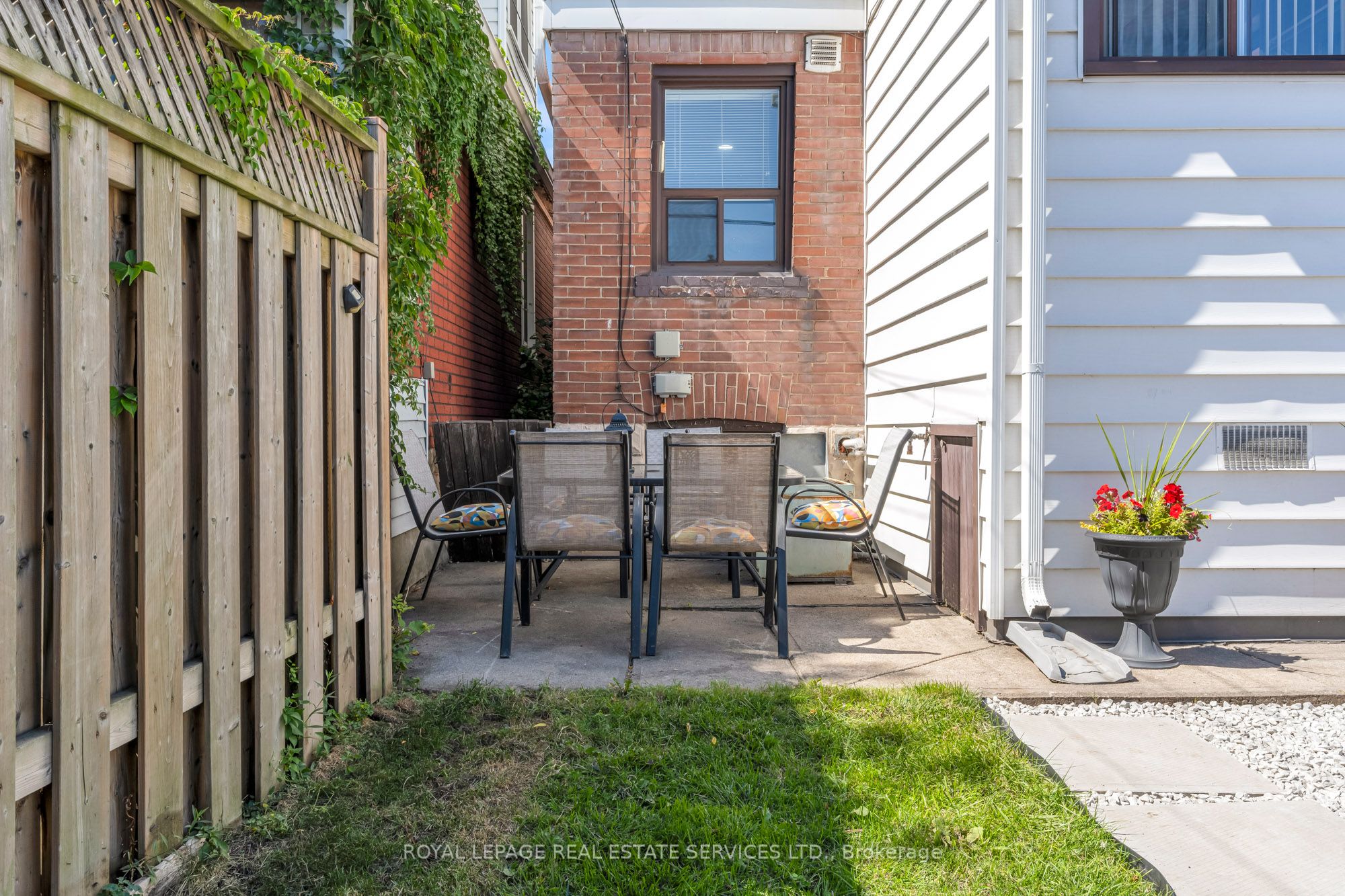 Photo 61 of 294 Cope Street, Hamilton, Homeside — HOMEH