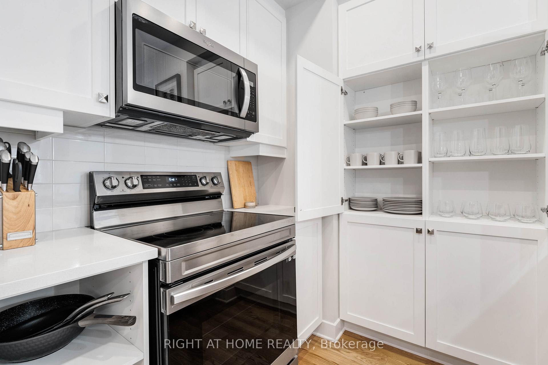 Photo 13 of 974 Acoustic Way, Ottawa, Riverside South/Gloucester Glen — HOMEH