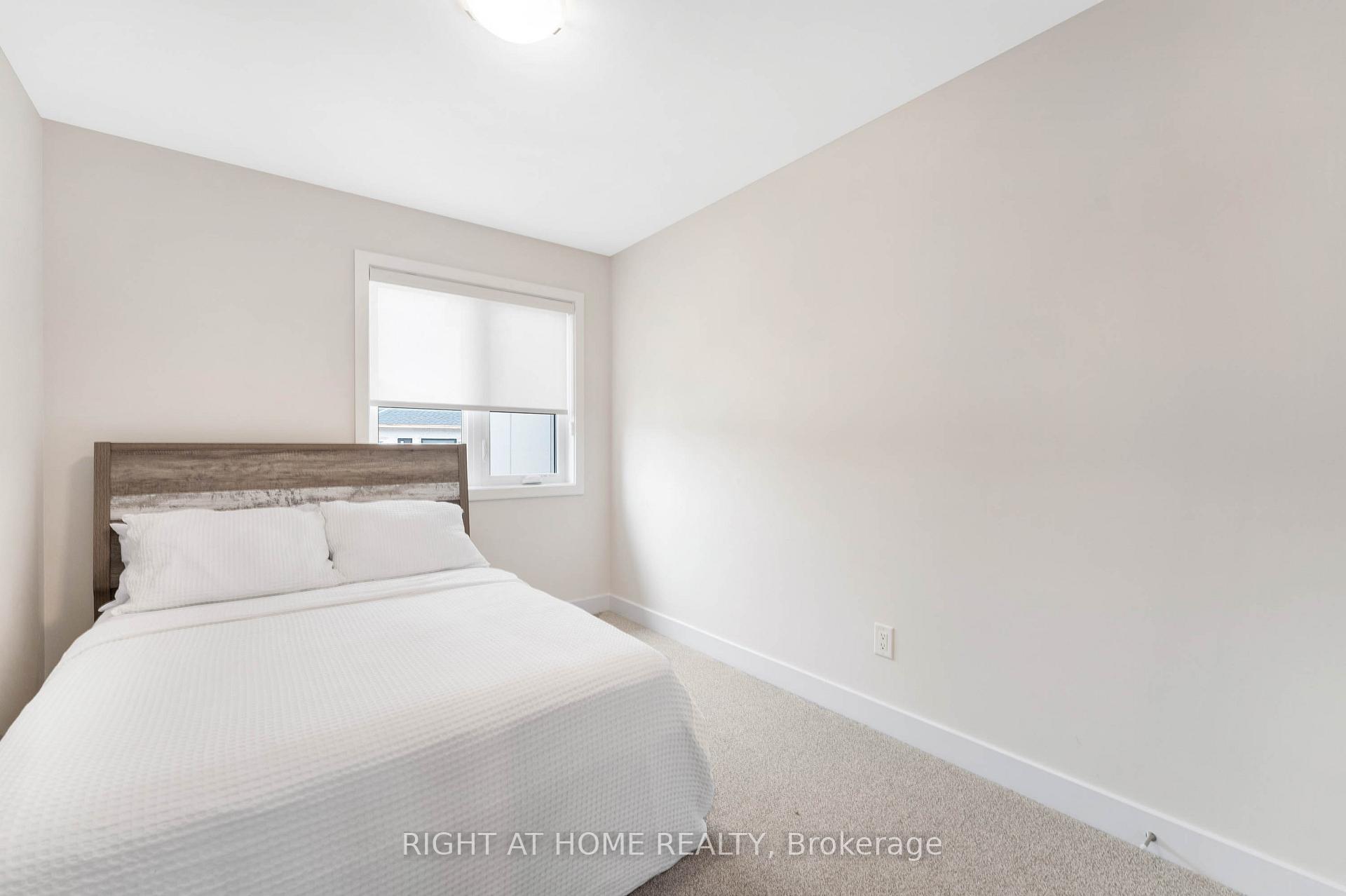 Photo 23 of 974 Acoustic Way, Ottawa, Riverside South/Gloucester Glen — HOMEH
