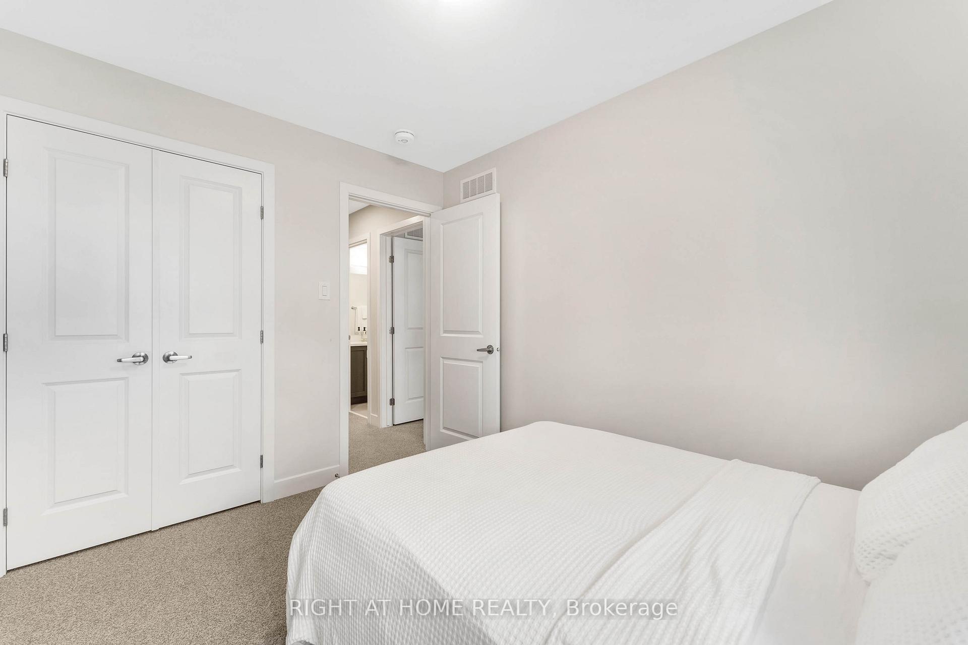 Photo 25 of 974 Acoustic Way, Ottawa, Riverside South/Gloucester Glen — HOMEH
