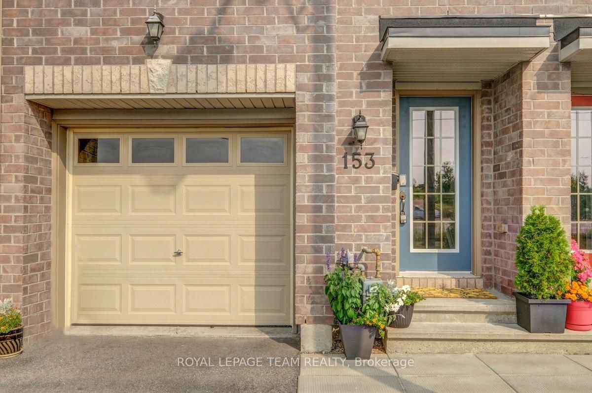 Photo 2 of 153 Camden Private, Ottawa, Barrhaven - Cedargrove/Fraserdale — HOMEH