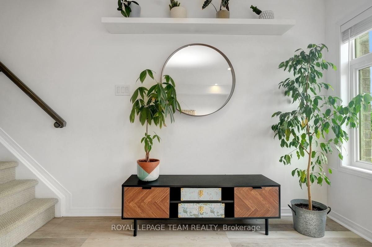 Photo 14 of 153 Camden Private, Ottawa, Barrhaven - Cedargrove/Fraserdale — HOMEH