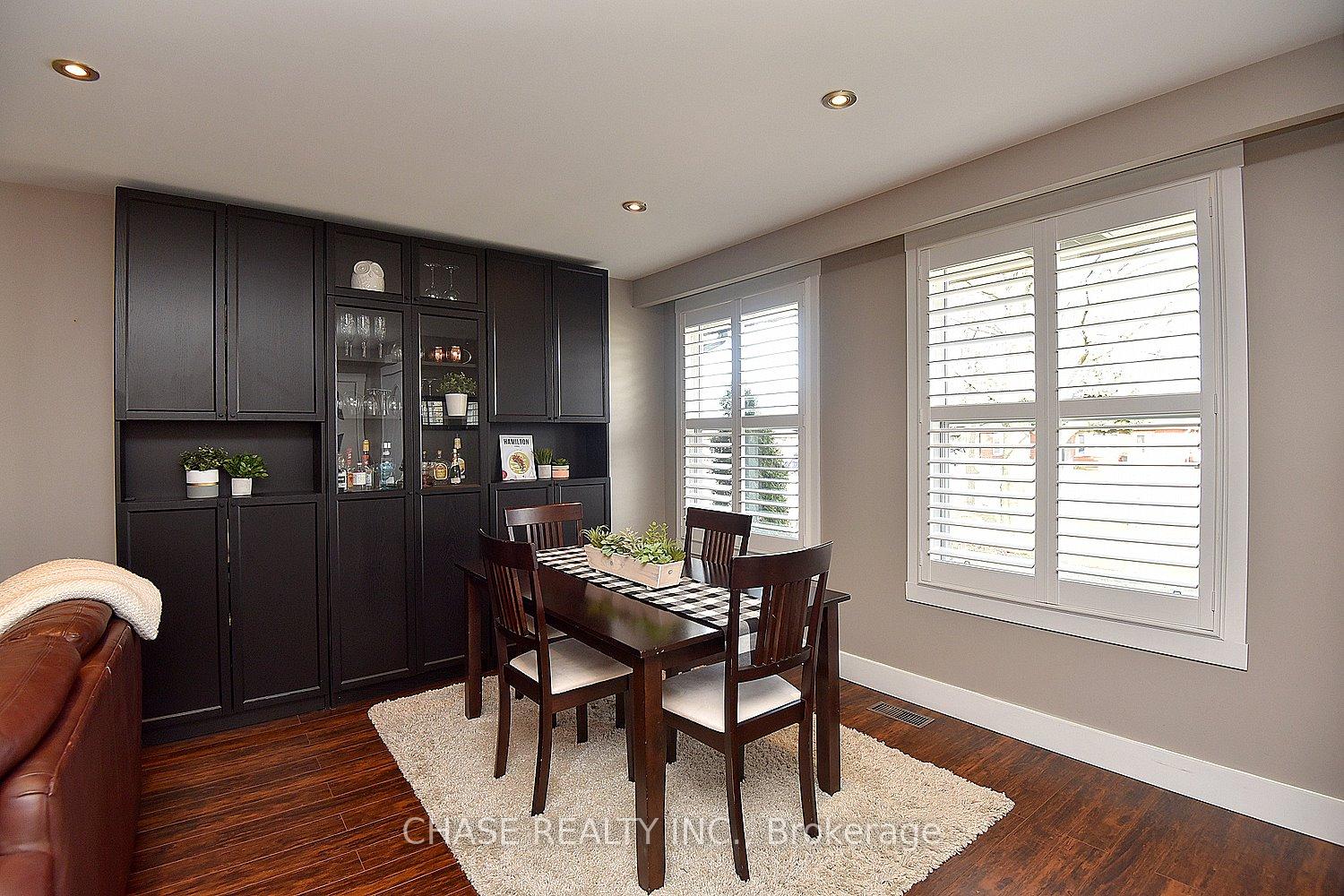 Photo 7 of 614 Upper Paradise Road, Hamilton, Fessenden — HOMEH