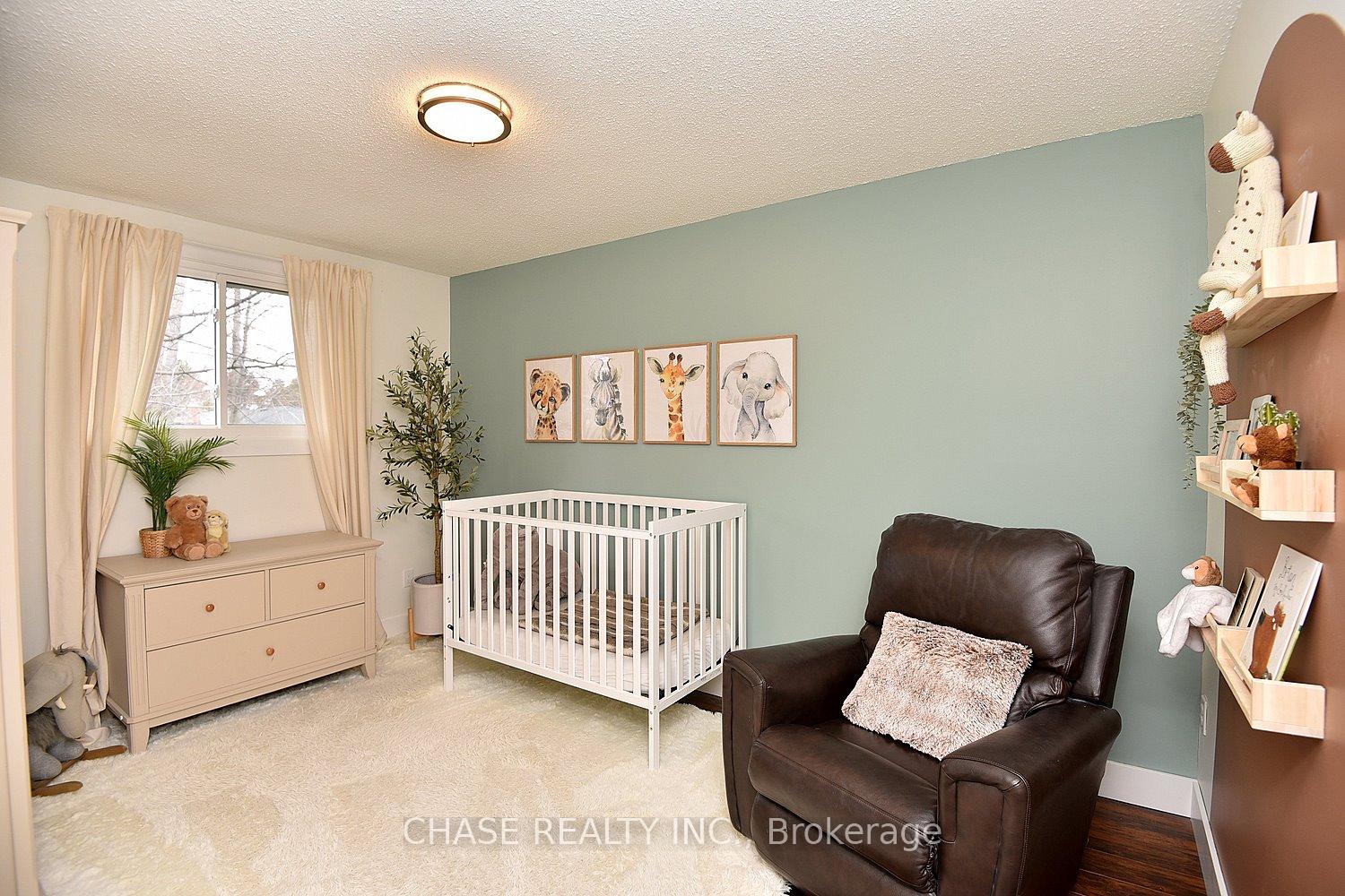 Photo 11 of 614 Upper Paradise Road, Hamilton, Fessenden — HOMEH