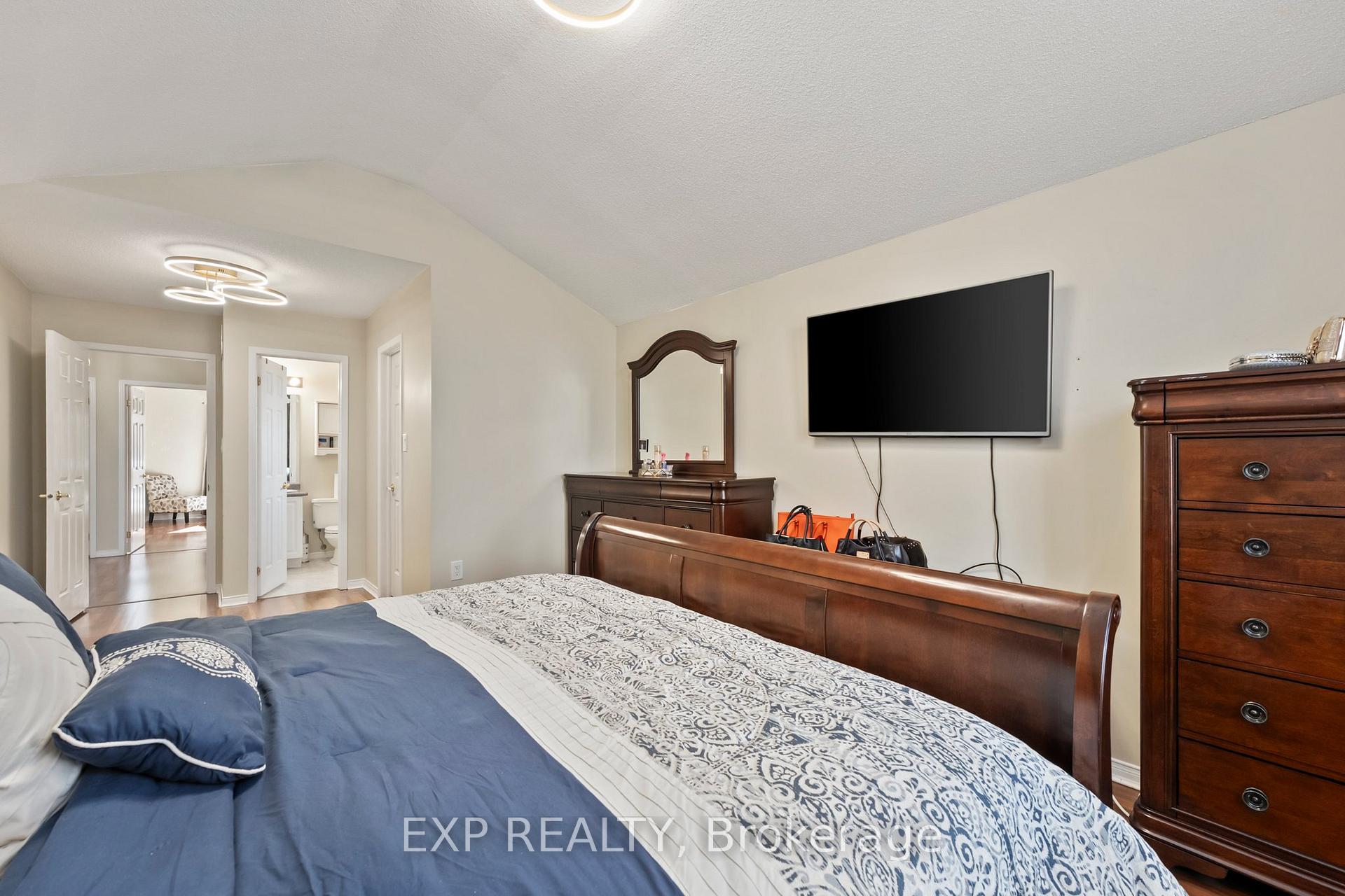 Photo 19 of 165 Marsellus Drive, Barrie, Holly — HOMEH