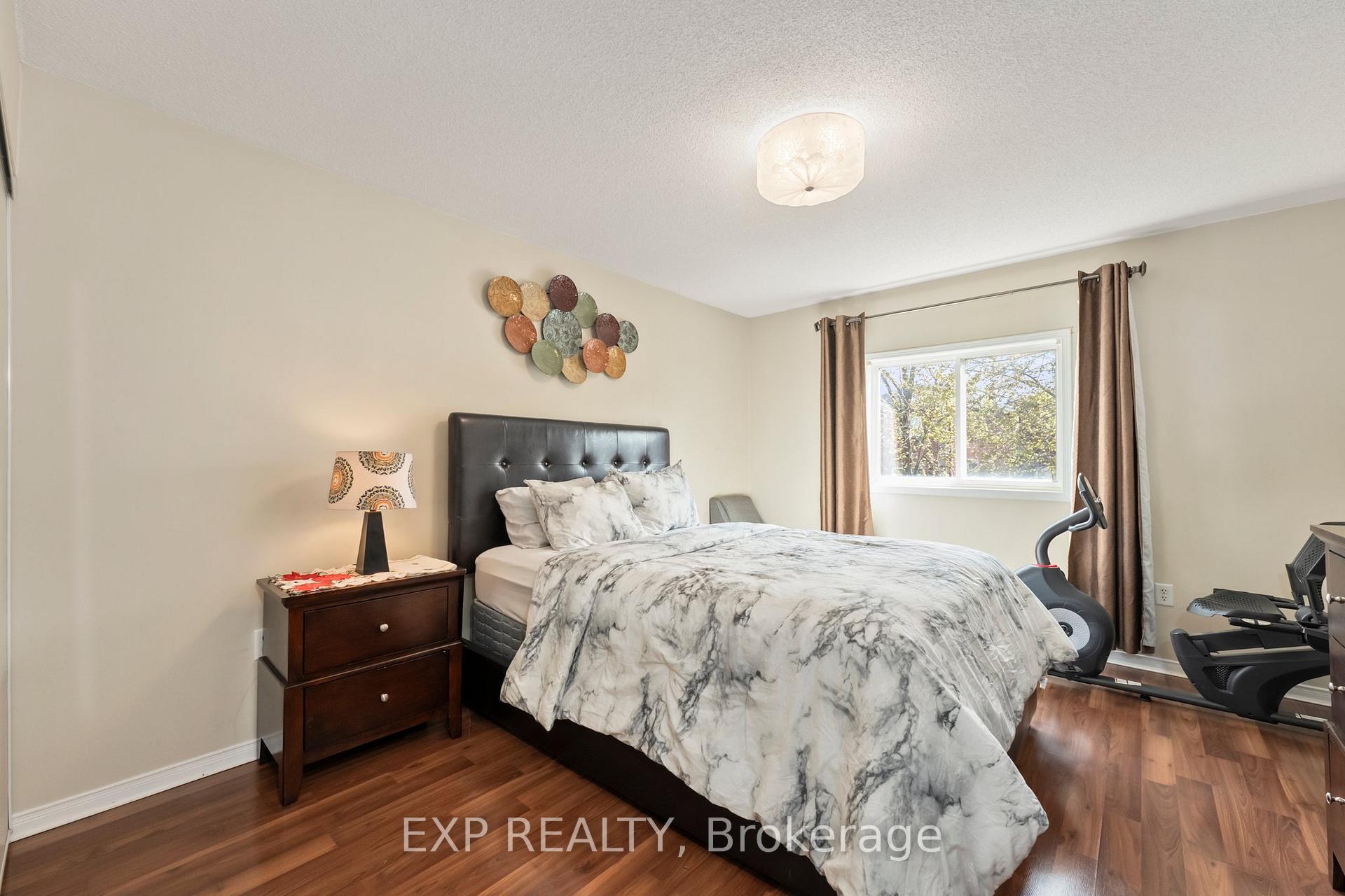 Photo 22 of 165 Marsellus Drive, Barrie, Holly — HOMEH