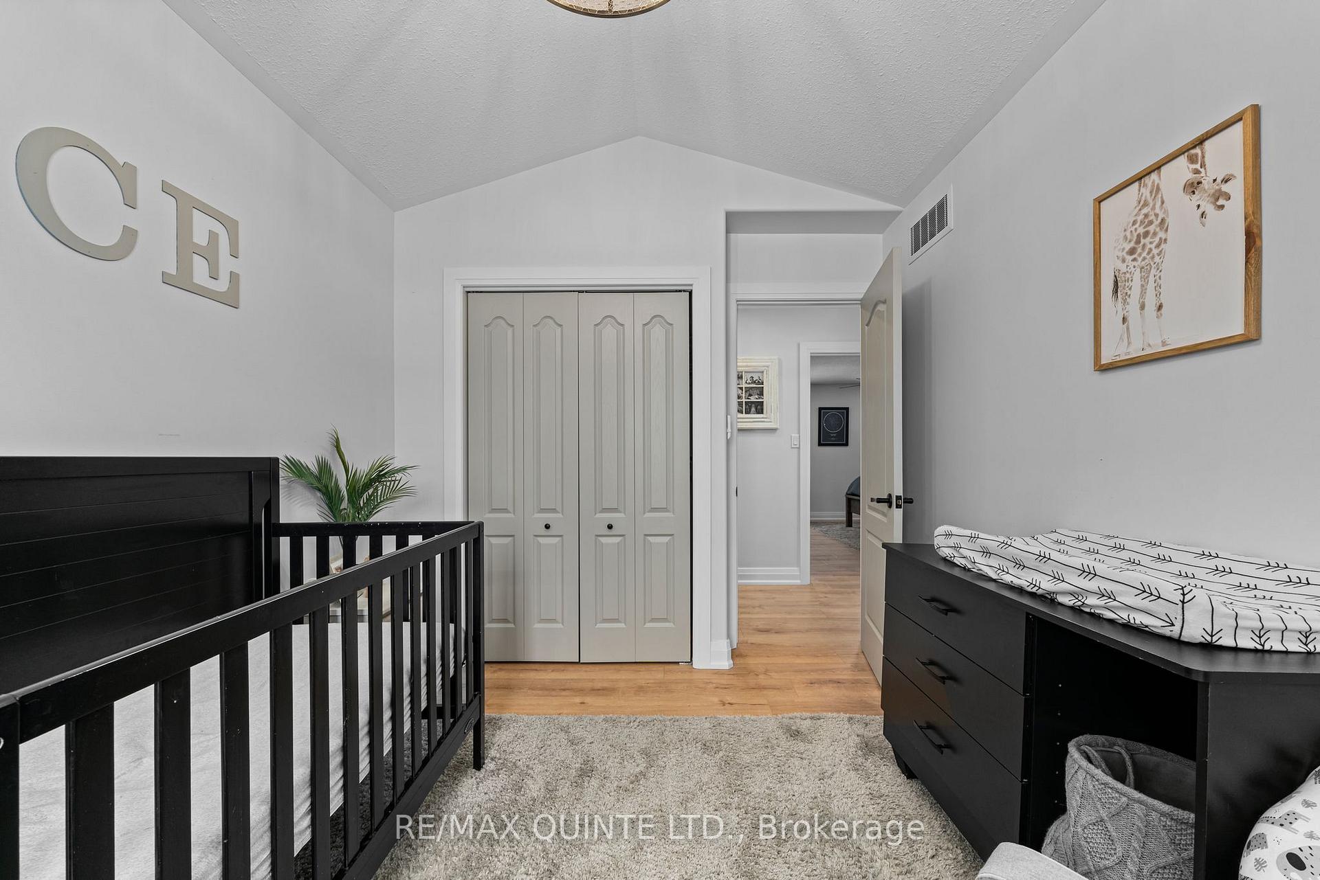 Photo 19 of 544 Townsend Road, Belleville, Thurlow Ward — HOMEH
