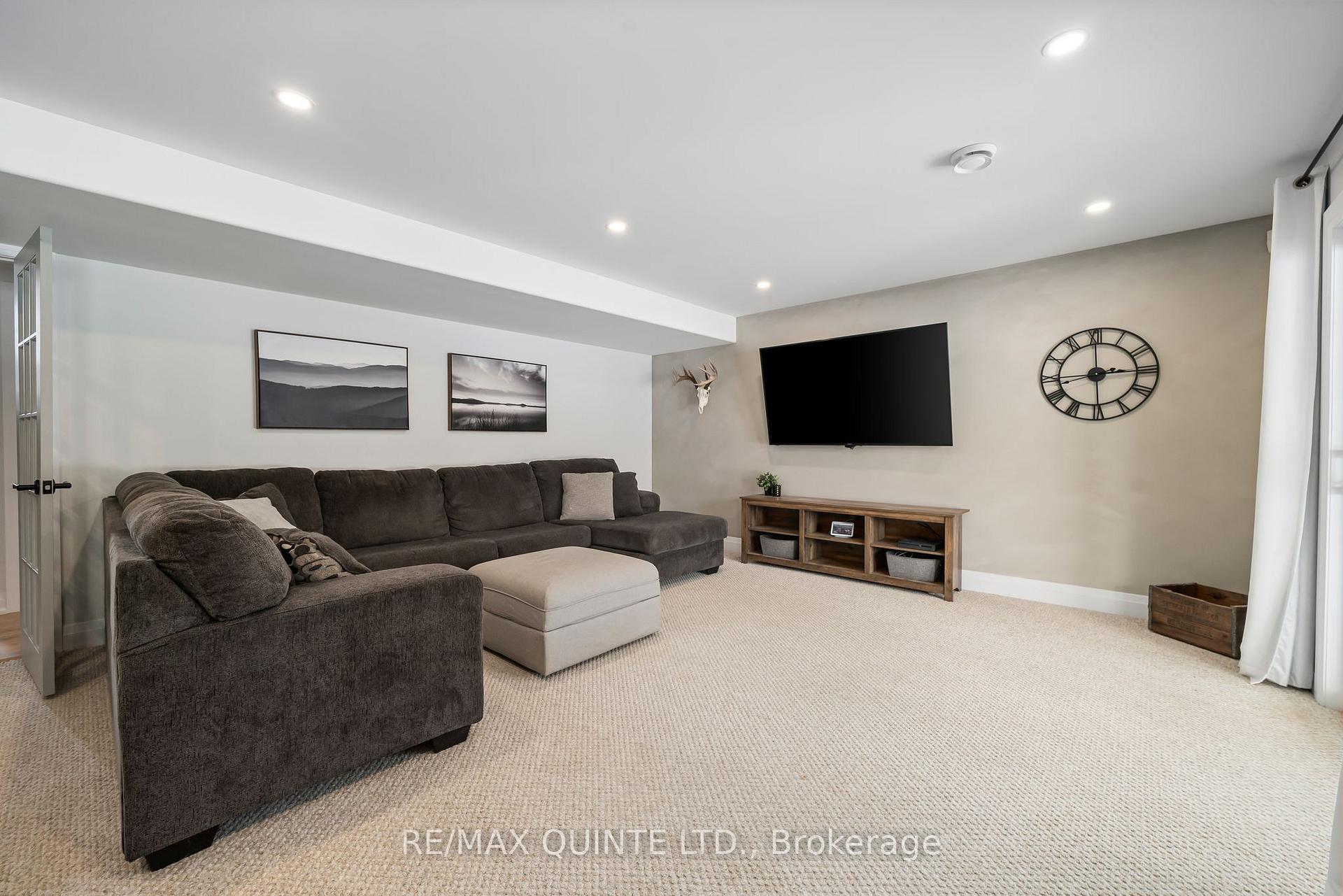 Photo 39 of 544 Townsend Road, Belleville, Thurlow Ward — HOMEH