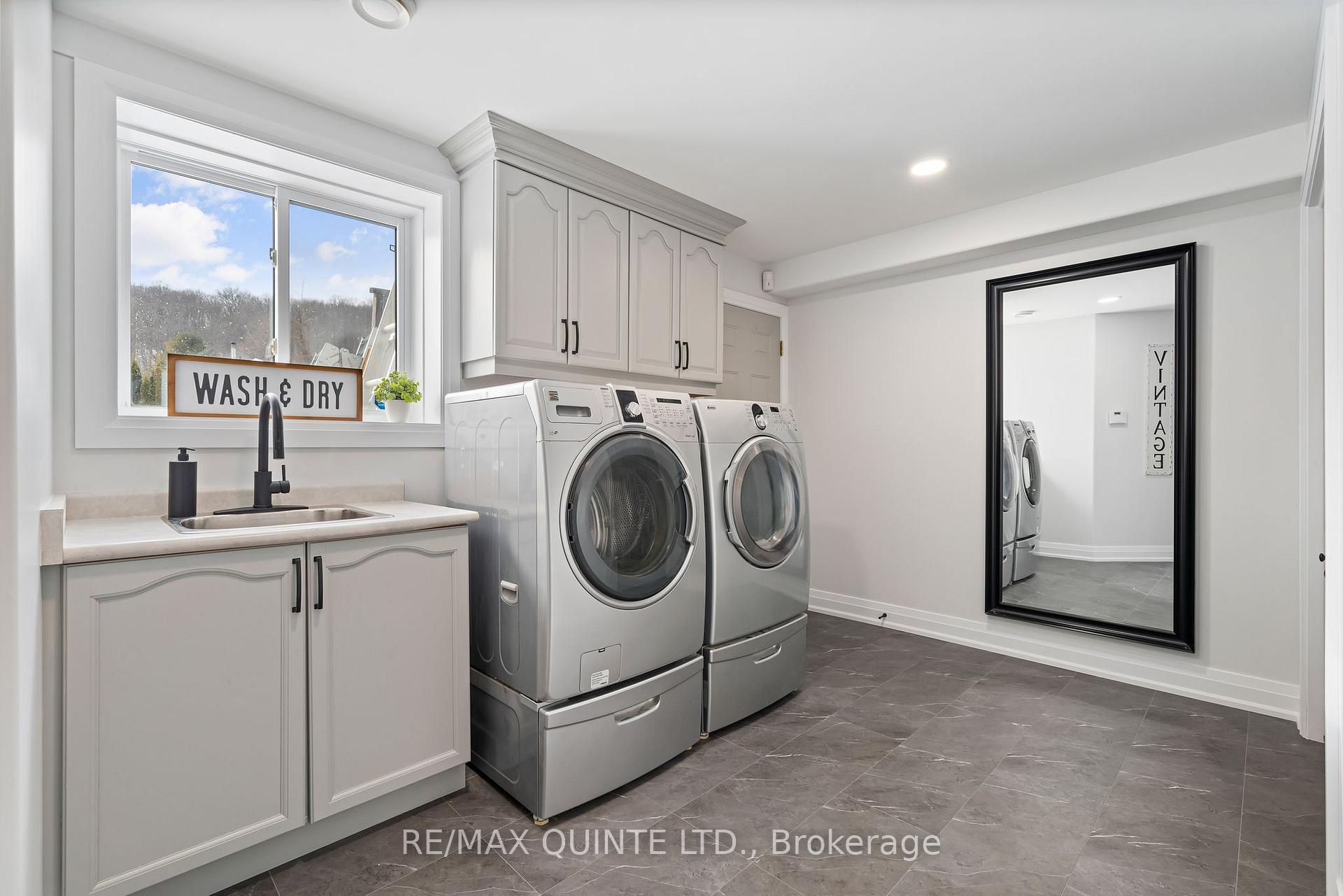 Photo 47 of 544 Townsend Road, Belleville, Thurlow Ward — HOMEH