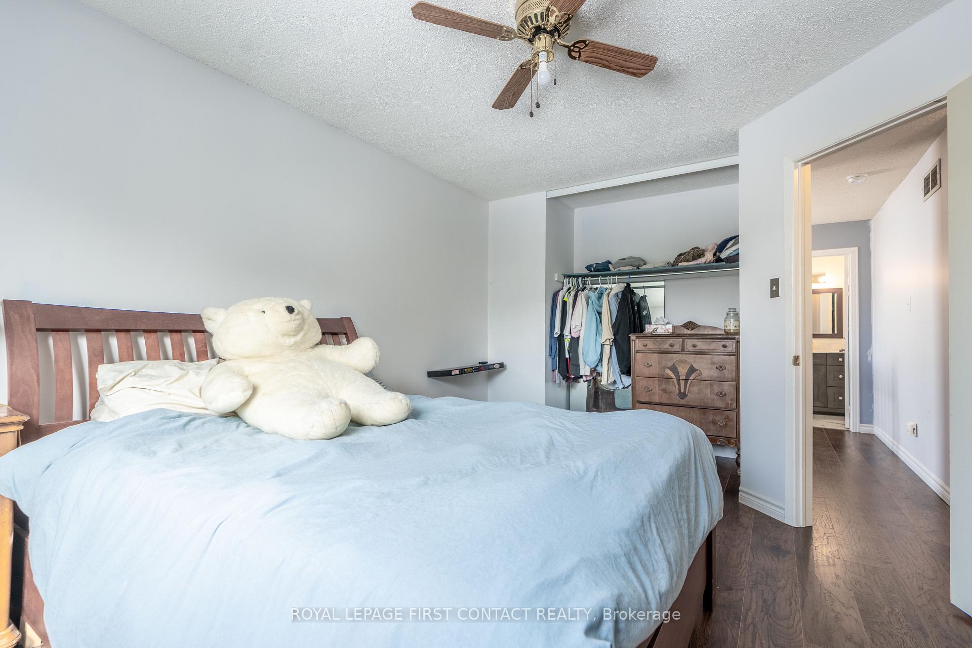 Photo 16 of 272 Dodson Road, Barrie, Innis-Shore — HOMEH
