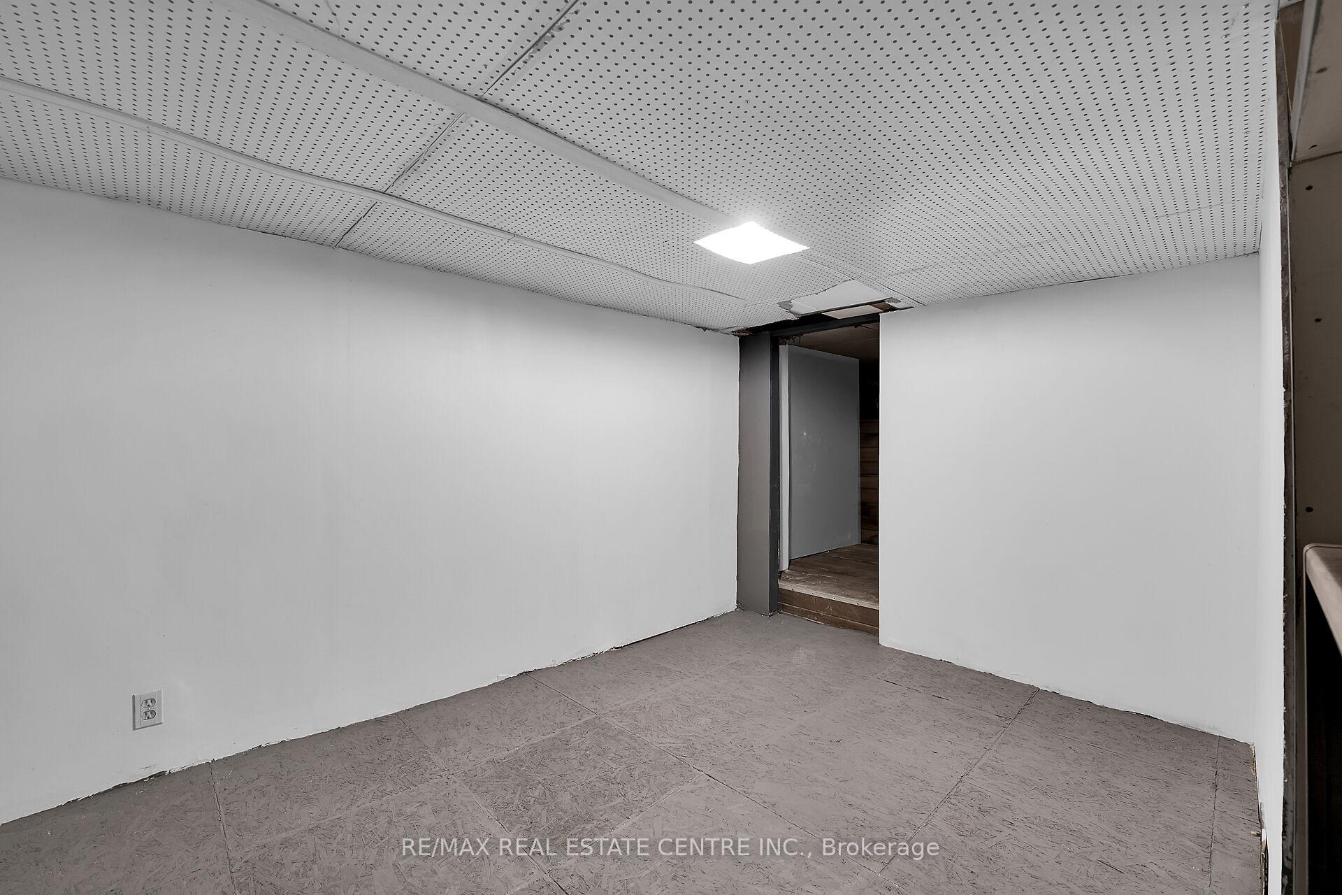 Photo 34 of 18 Keith Street, Hamilton, Industrial Sector — HOMEH