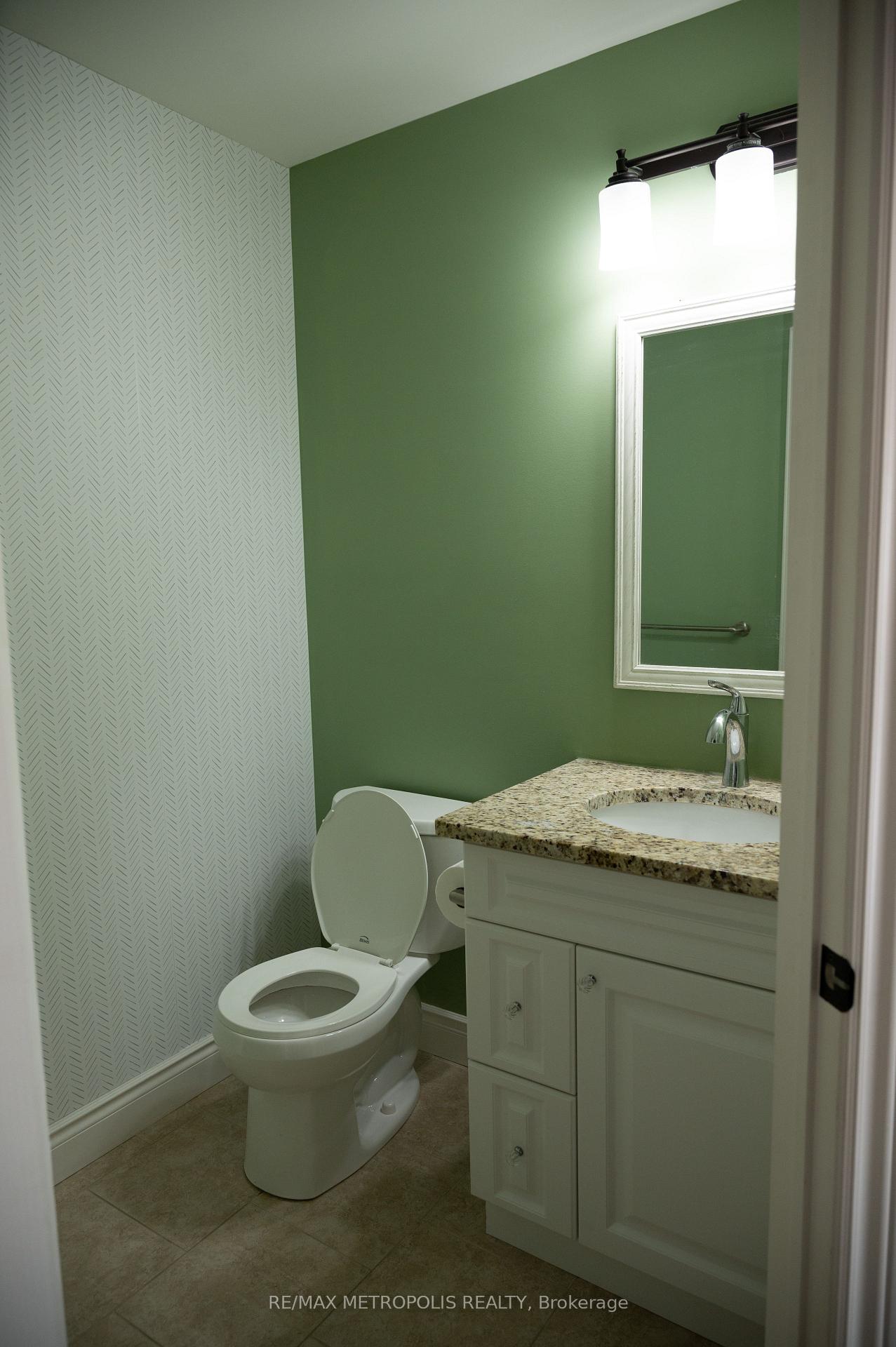 Photo 8 of 13 Cottonwood Drive, Belleville, Thurlow Ward — HOMEH