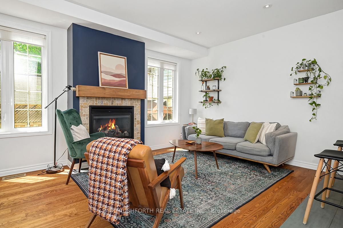 Photo 5 of 978 Hooper Street, Ottawa, Carlington — HOMEH