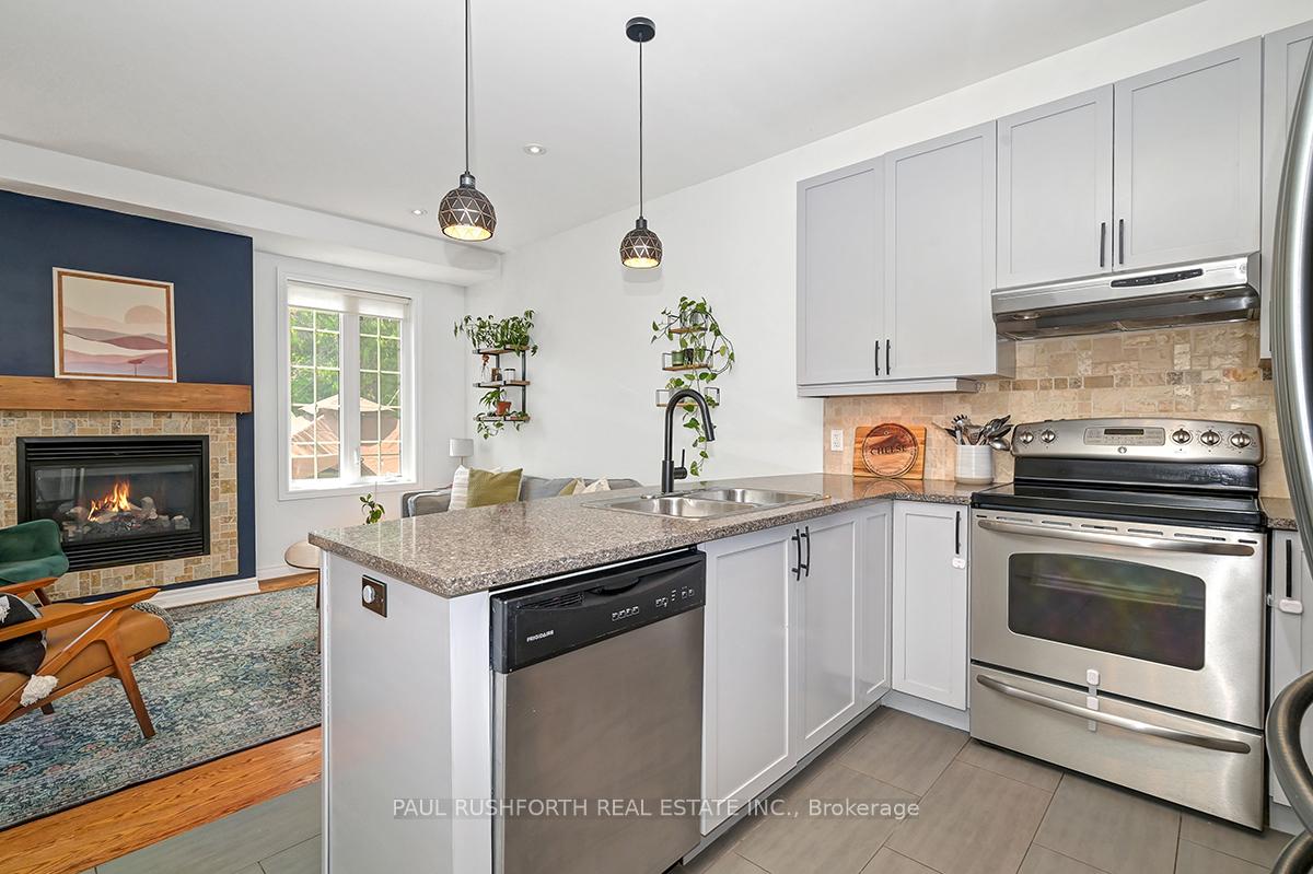 Photo 12 of 978 Hooper Street, Ottawa, Carlington — HOMEH