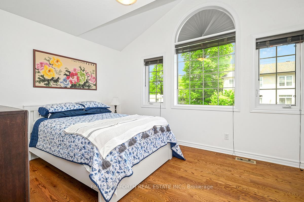 Photo 29 of 978 Hooper Street, Ottawa, Carlington — HOMEH