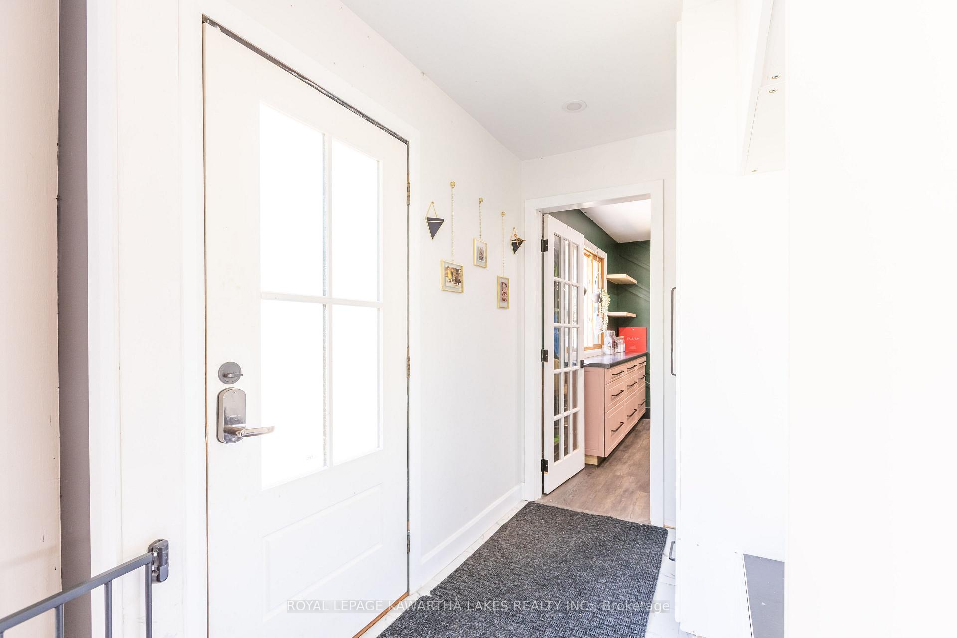 Photo 15 of 446 Dundas Street, Brock, Beaverton — HOMEH