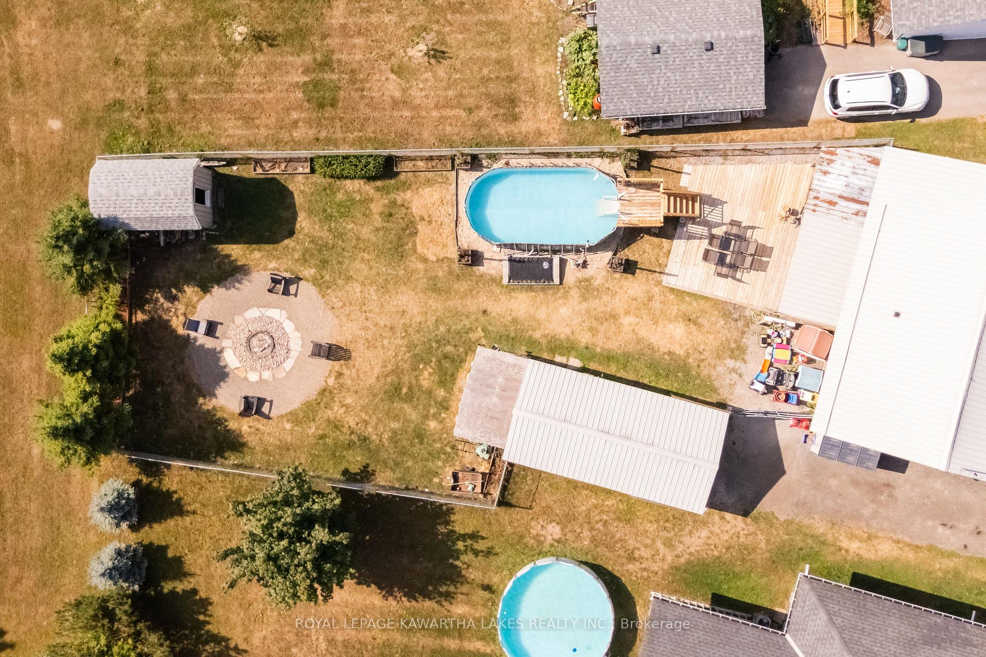 Photo 28 of 446 Dundas Street, Brock, Beaverton — HOMEH