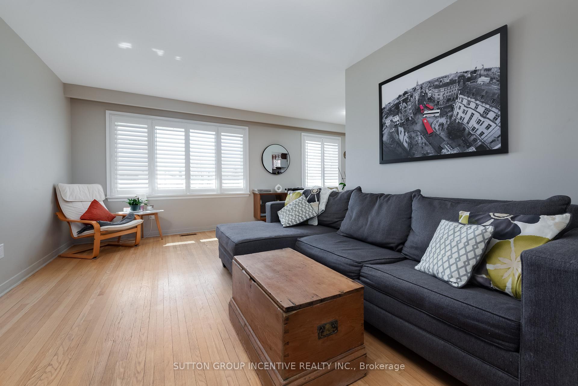Photo 11 of 69 Ottaway Avenue, Barrie, Wellington — HOMEH